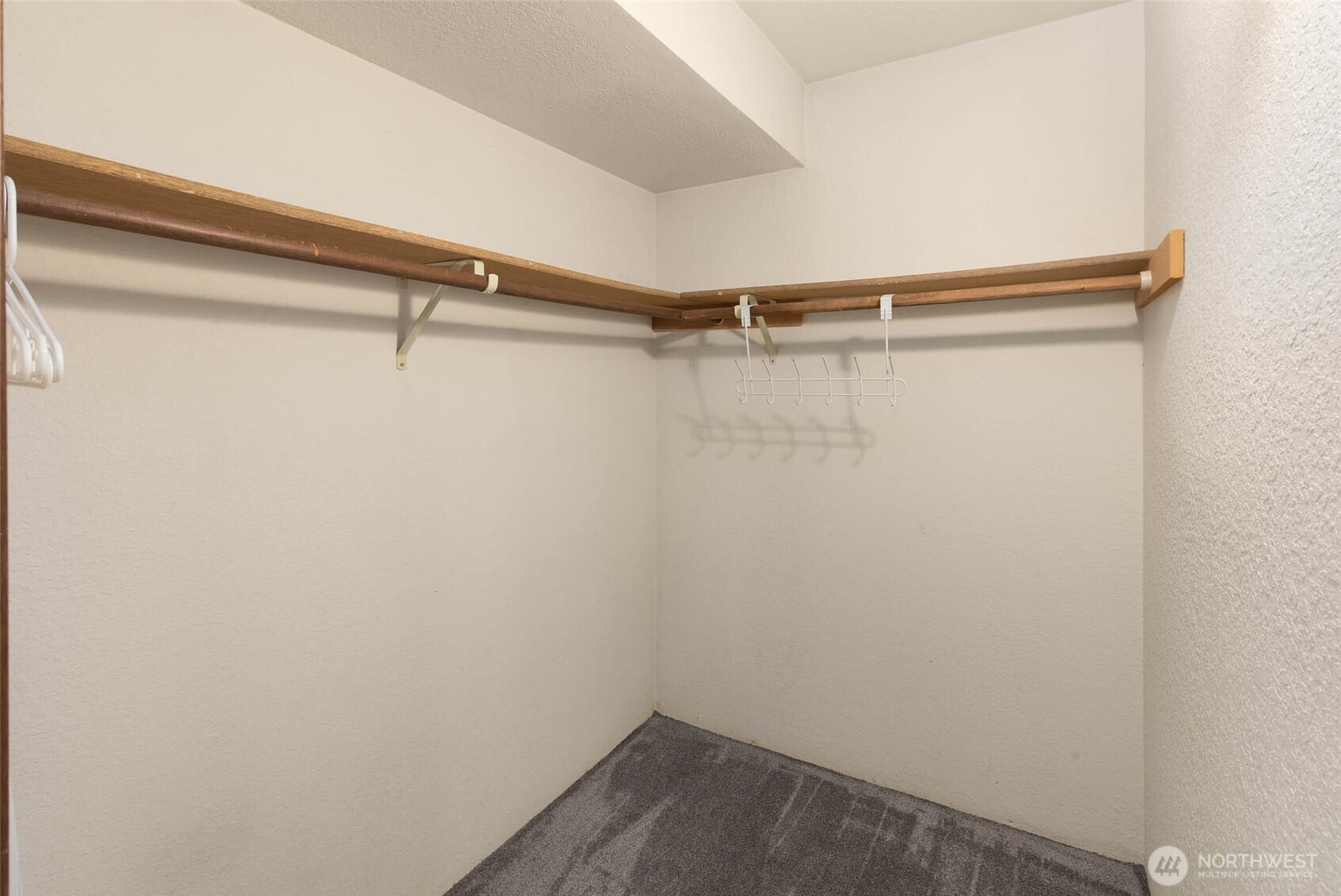 120 124th Street E1 Property Photo 16