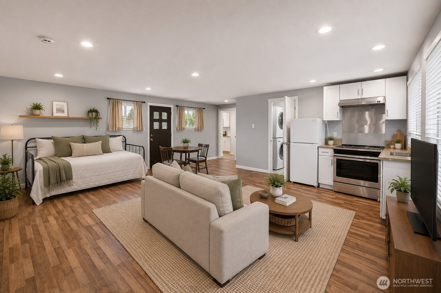 31327 12th Place Property Photo 14