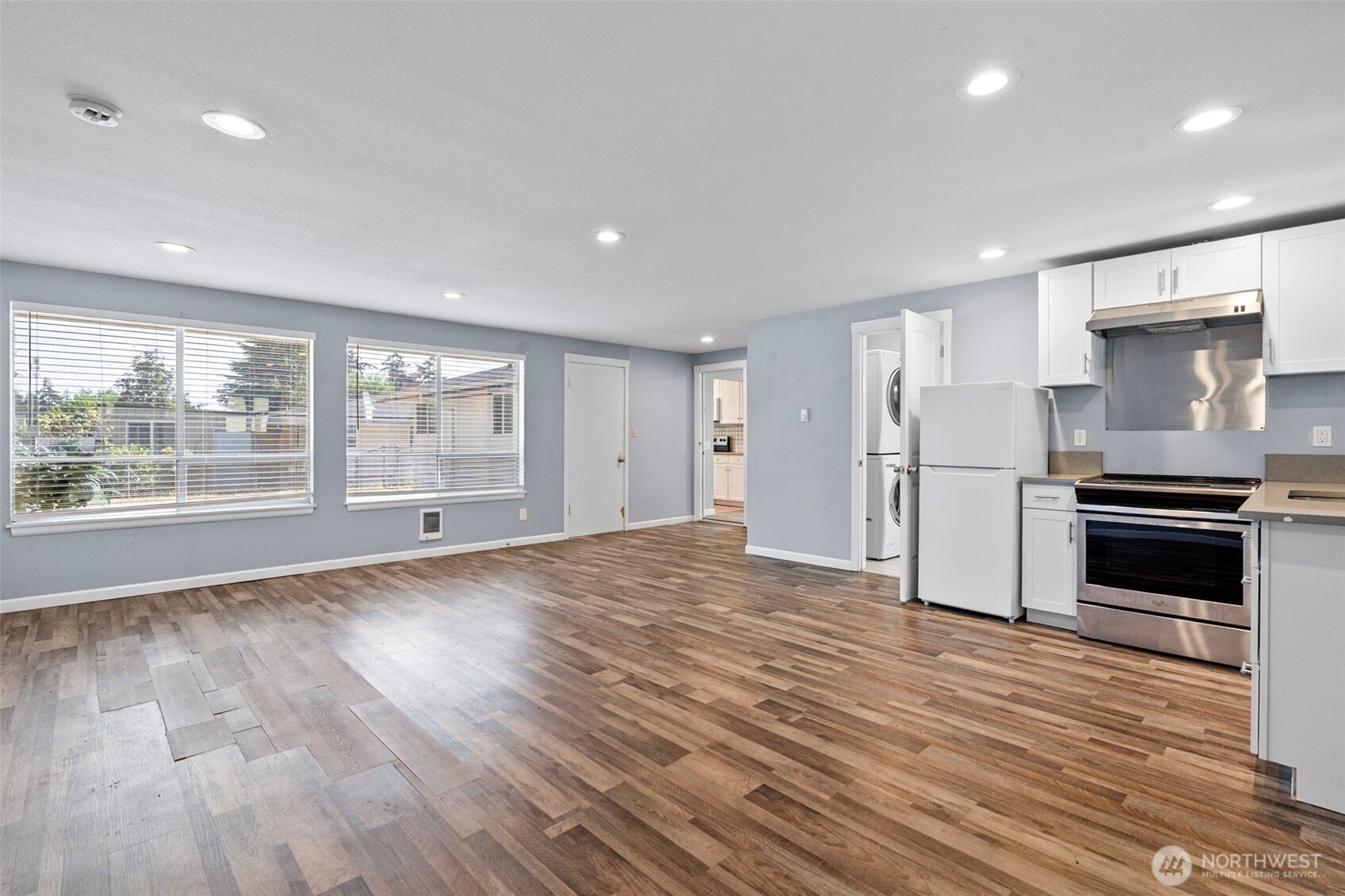 31327 12th Place Property Photo 15
