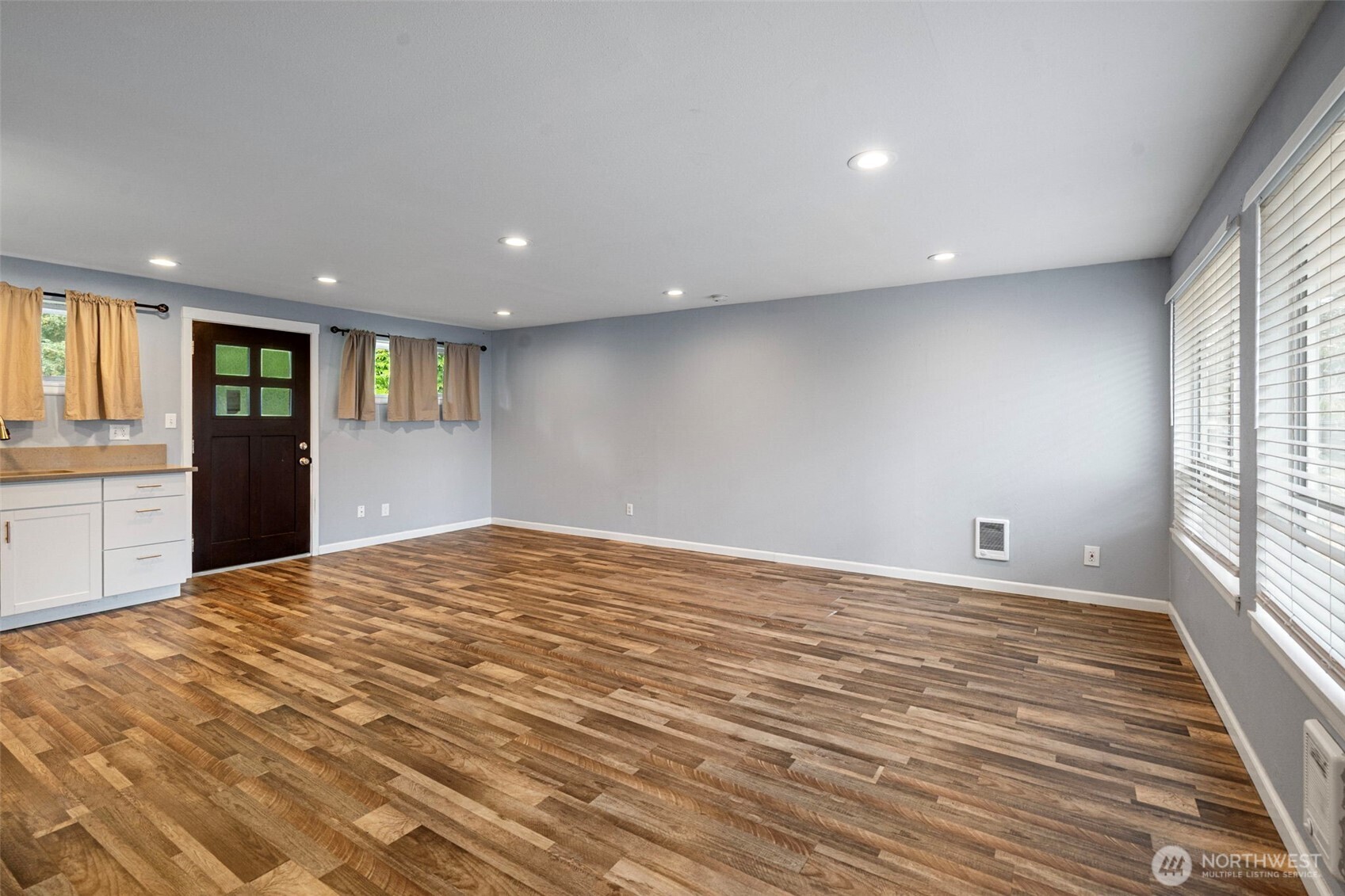 31327 12th Place Property Photo 16