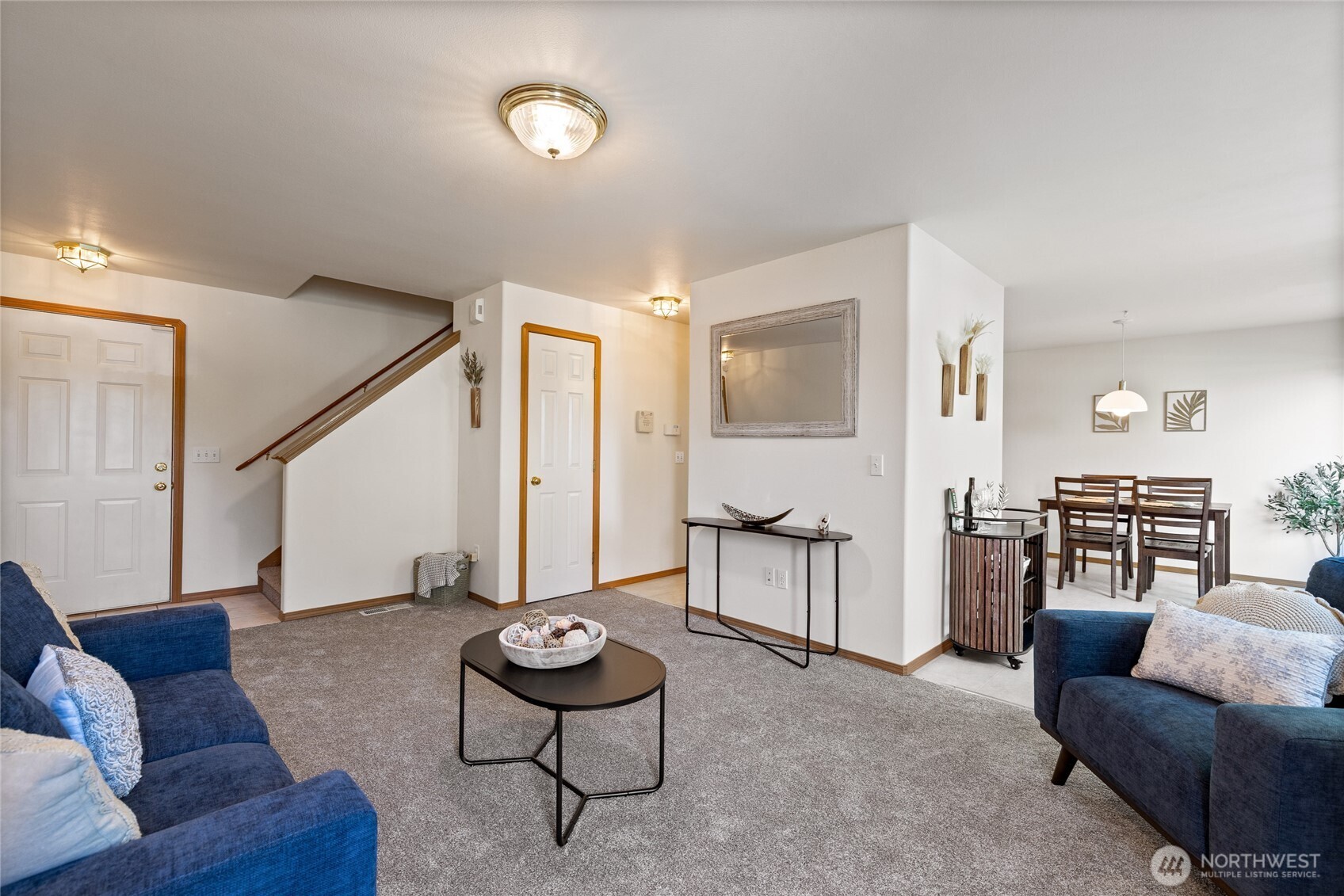 808 13th Street E Property Photo 5