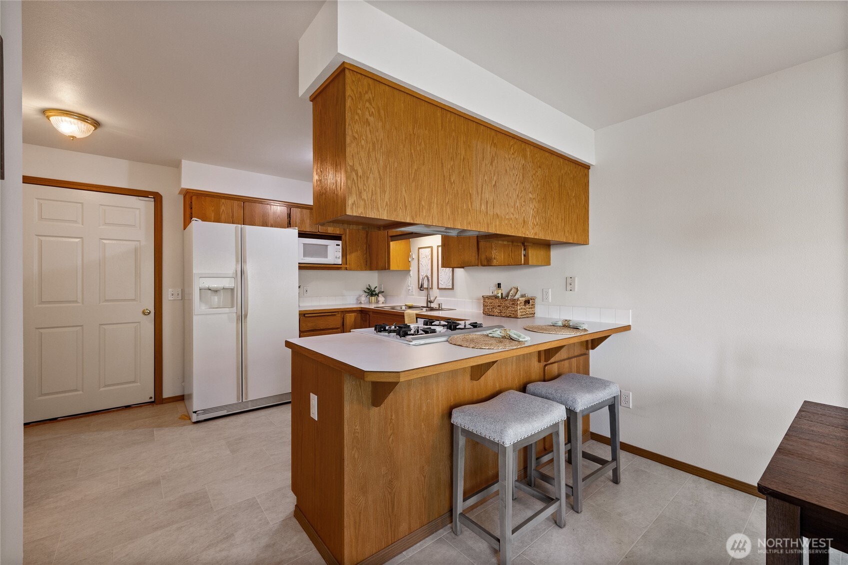 808 13th Street E Property Photo 11