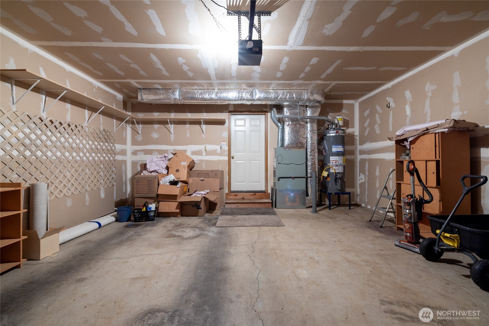 808 13th Street E Property Photo 30