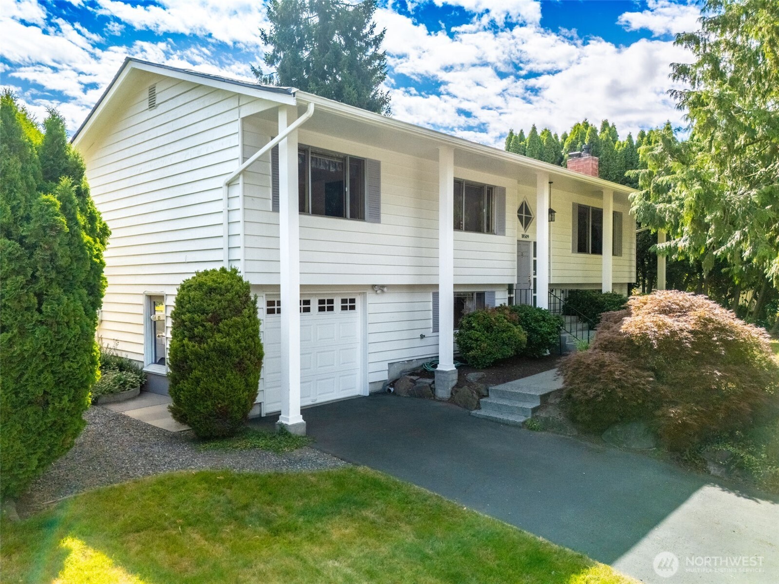 18509 43rd Place Property Photo 30