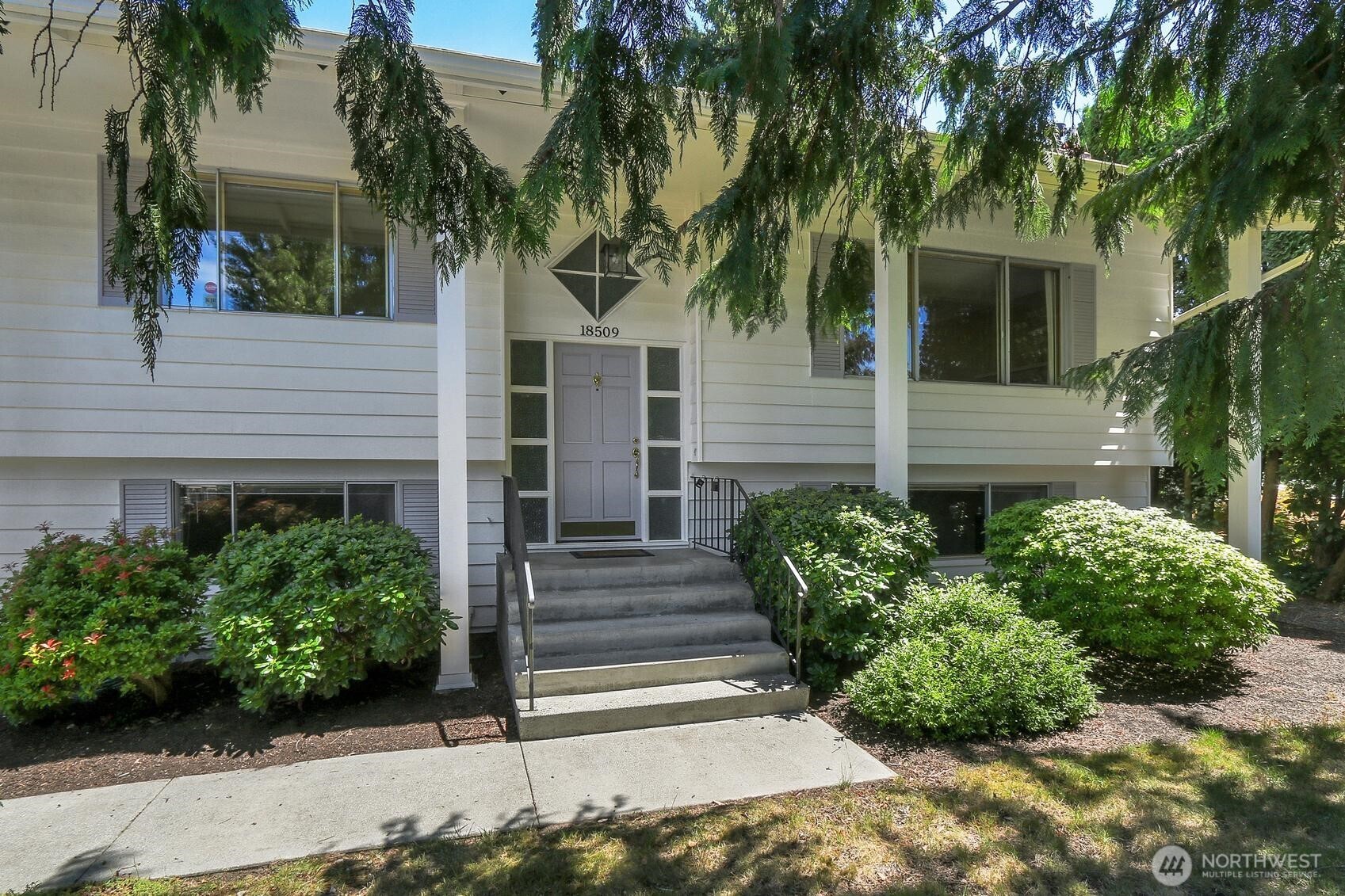 18509 43rd Place Property Photo 31