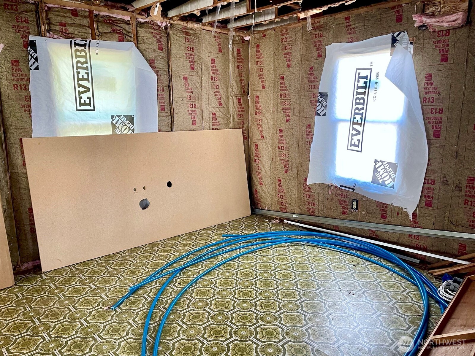 777 Edgewood Avenue Property Photo 18