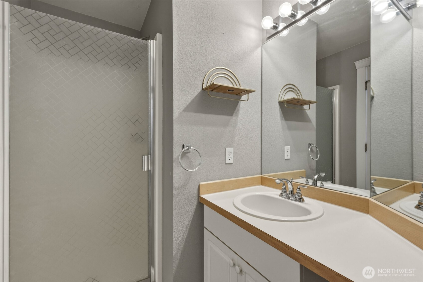8610 63rd Avenue Property Photo 14