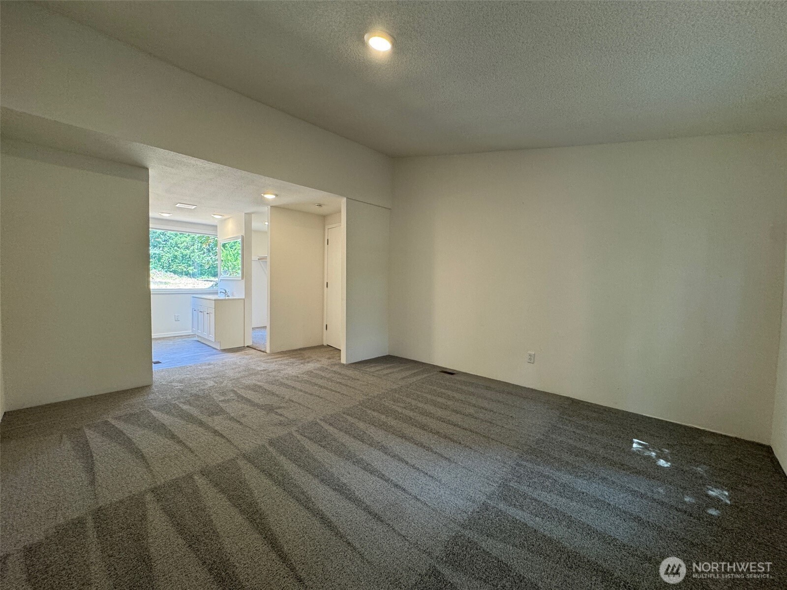206 Tara Lane Property Photo 2