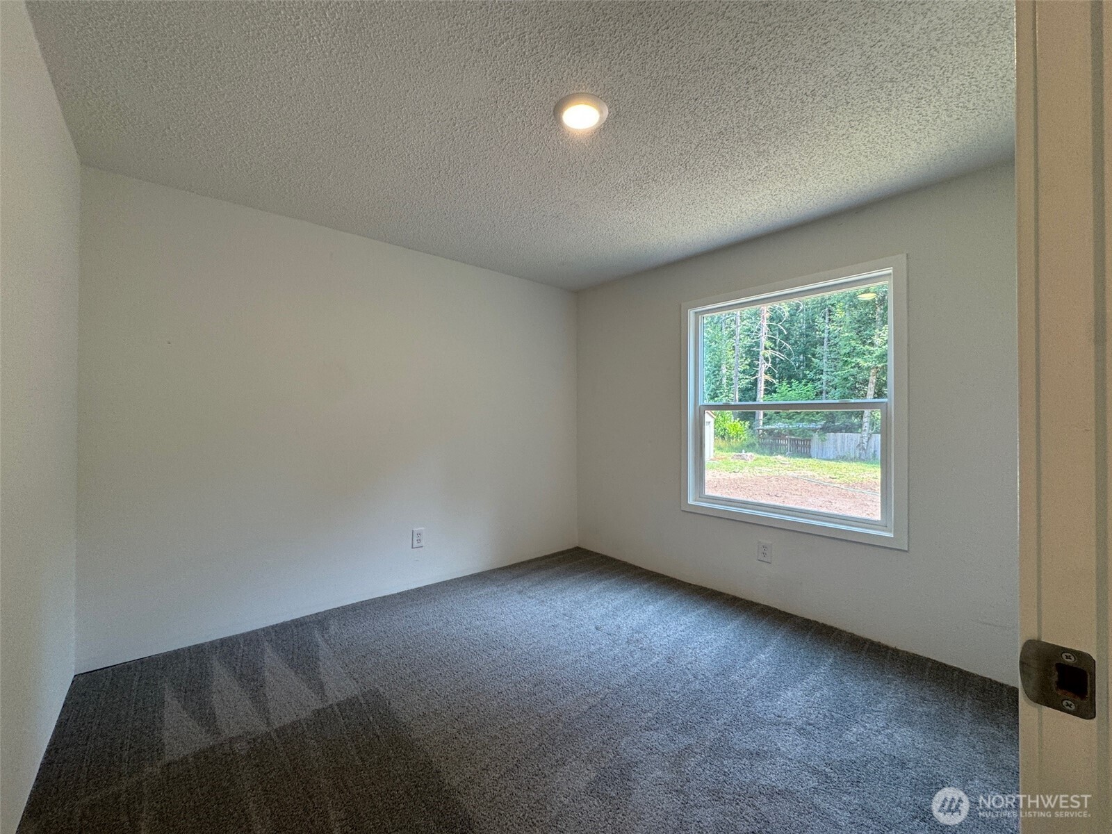 206 Tara Lane Property Photo 6