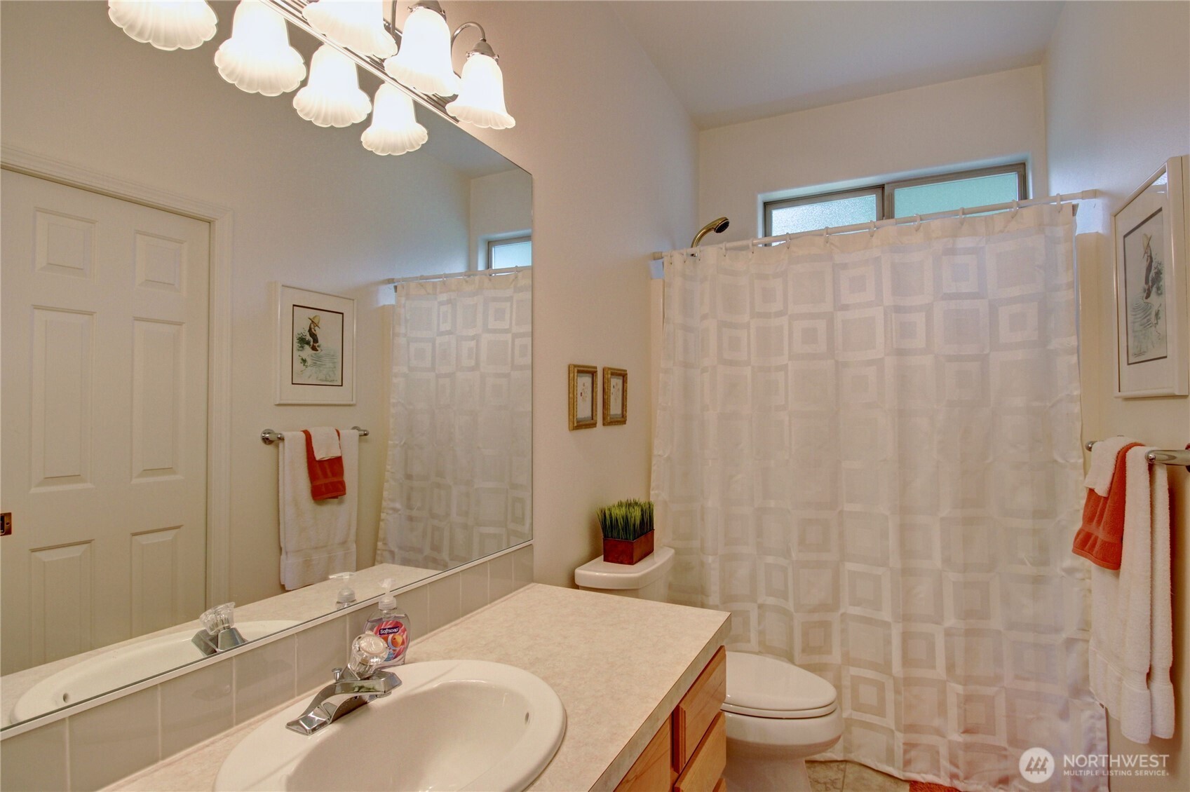 11 Whispering Cedars Court Property Photo 33