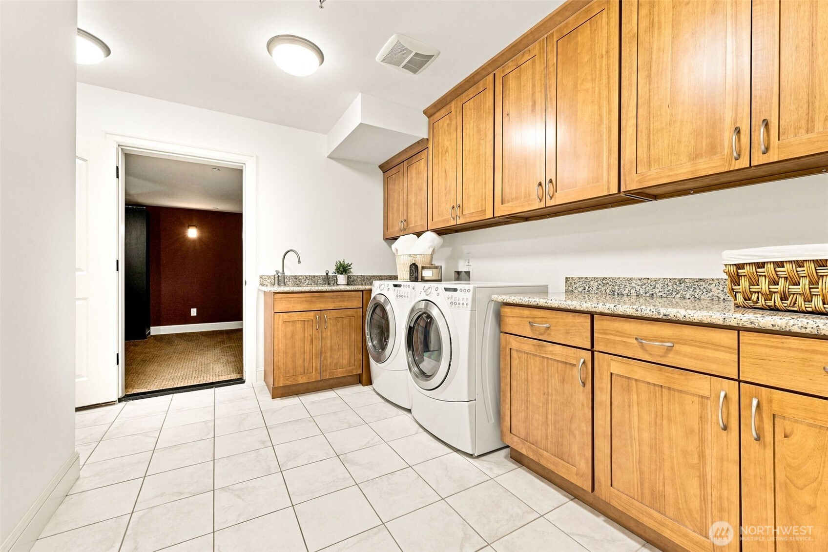 9671 Evergreen Drive Property Photo 33