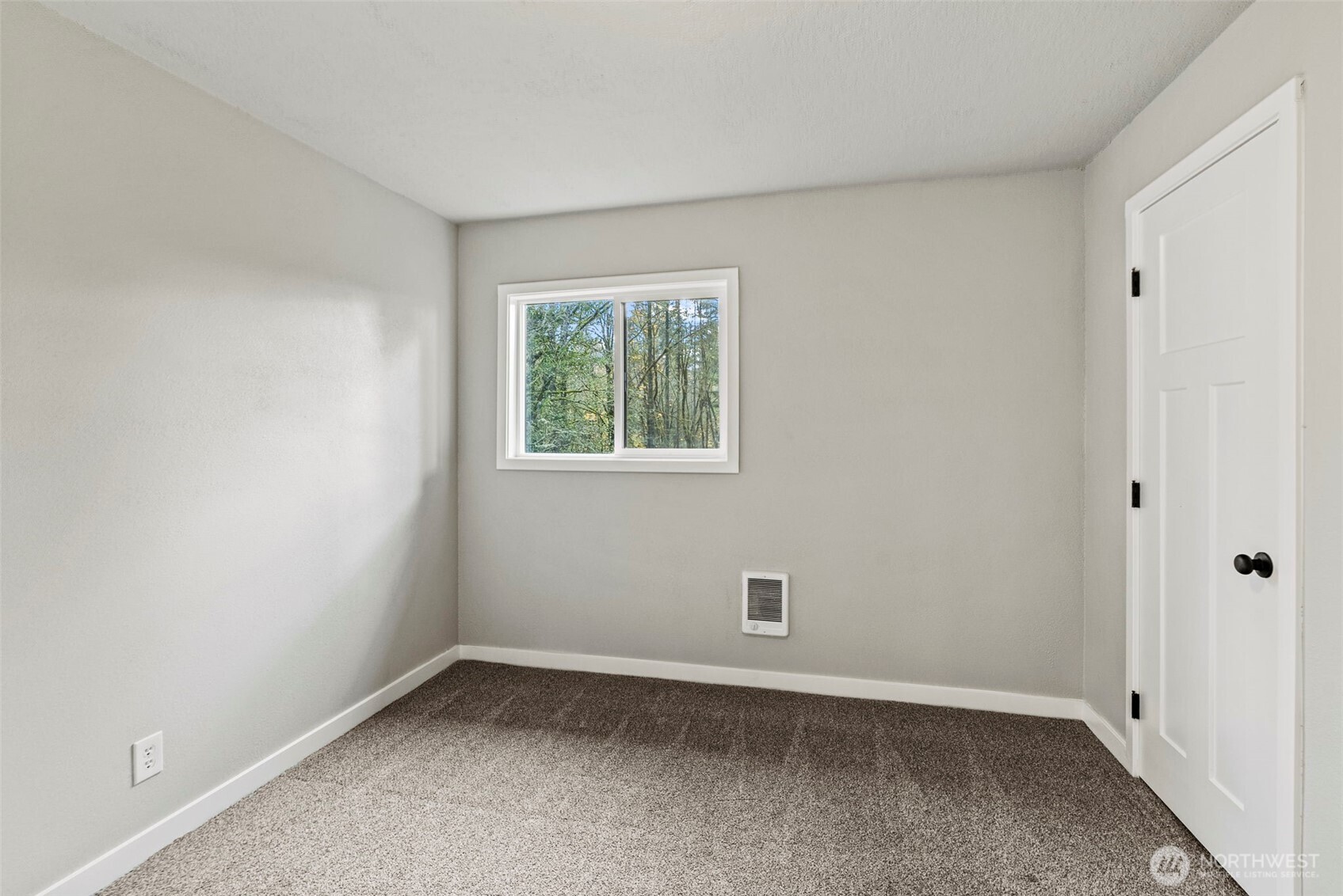 235 Holcomb Spur Road Property Photo 14