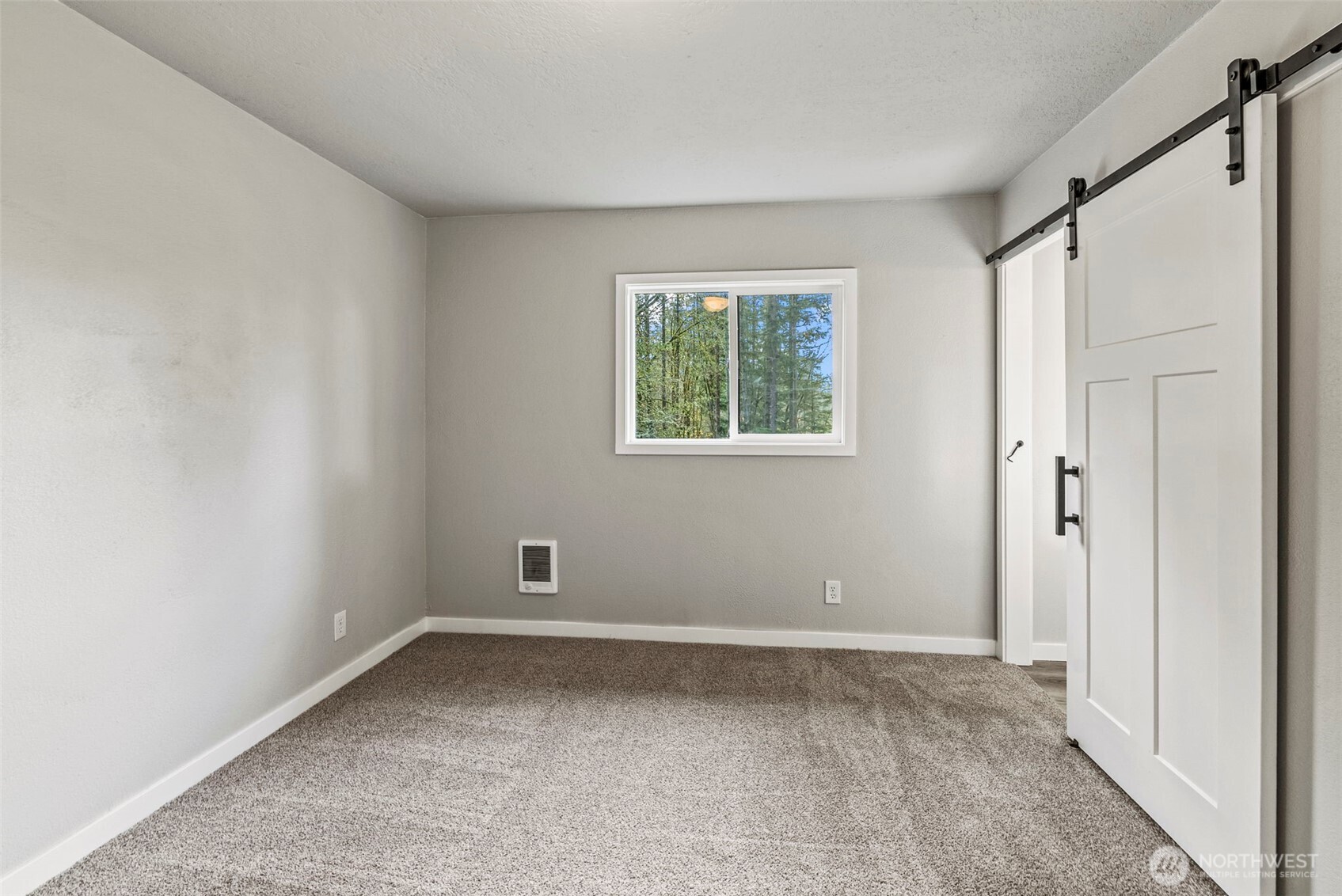 235 Holcomb Spur Road Property Photo 16