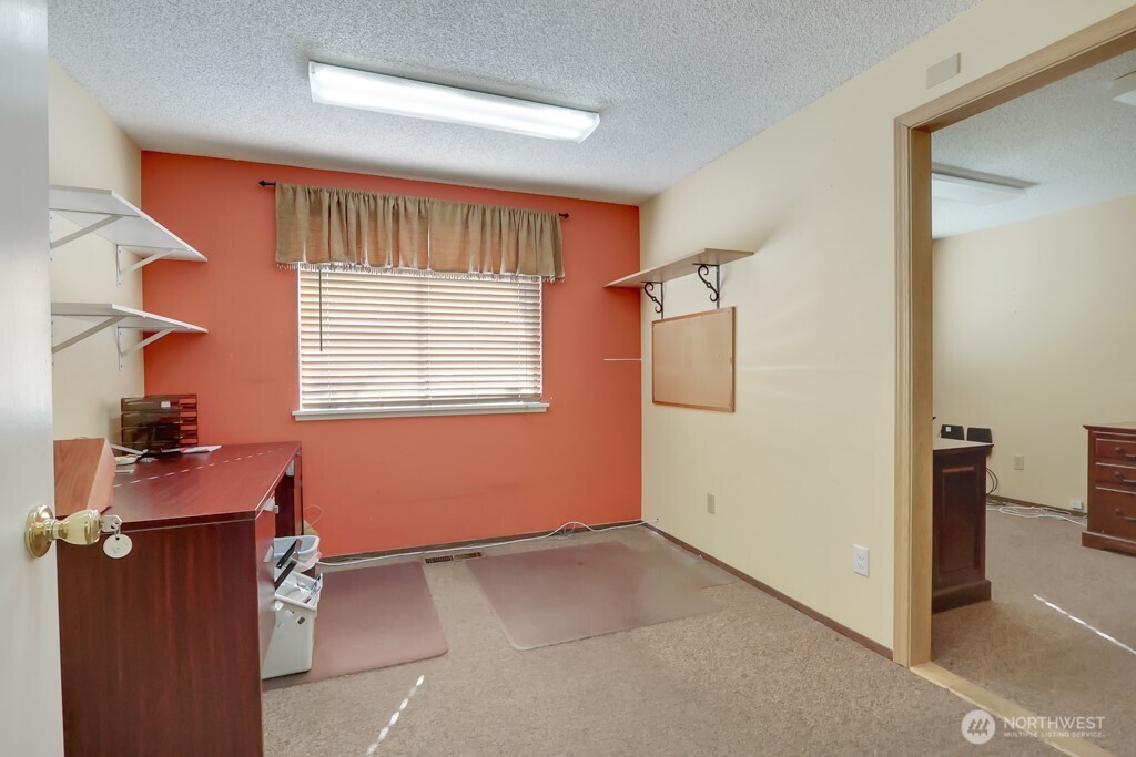 14609 Pacific Avenue Property Photo 9