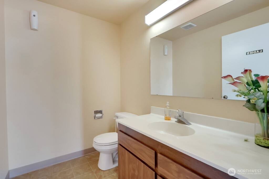 14609 Pacific Avenue Property Photo 17