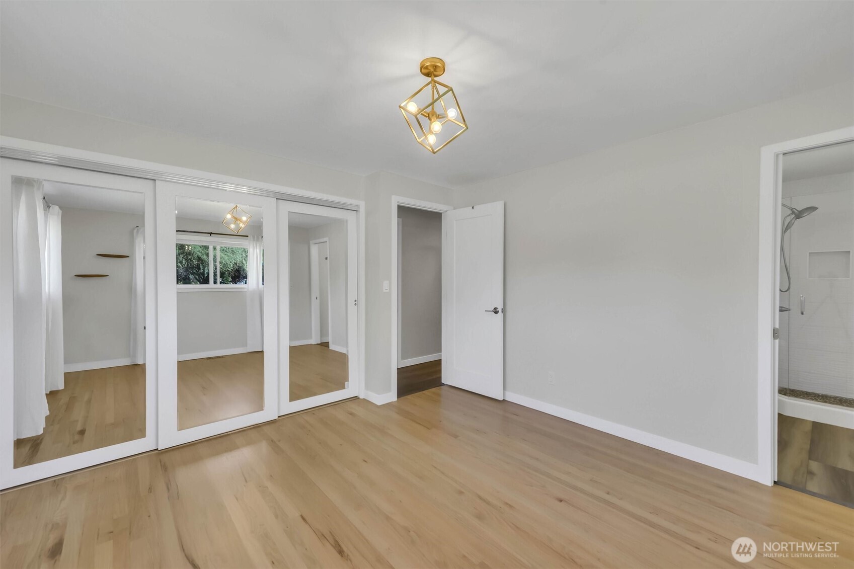 2102 Vine Road Property Photo 18