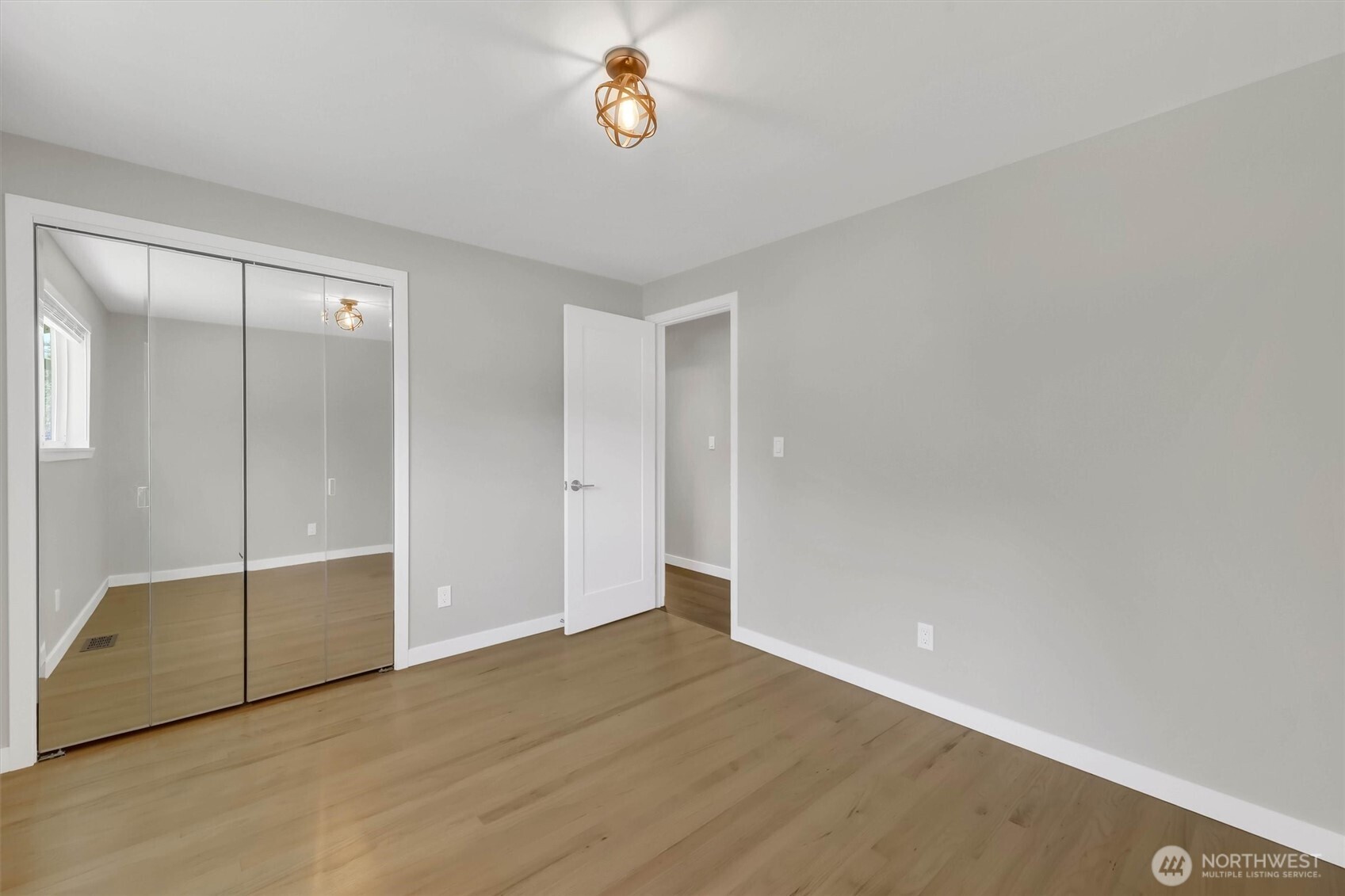 2102 Vine Road Property Photo 20