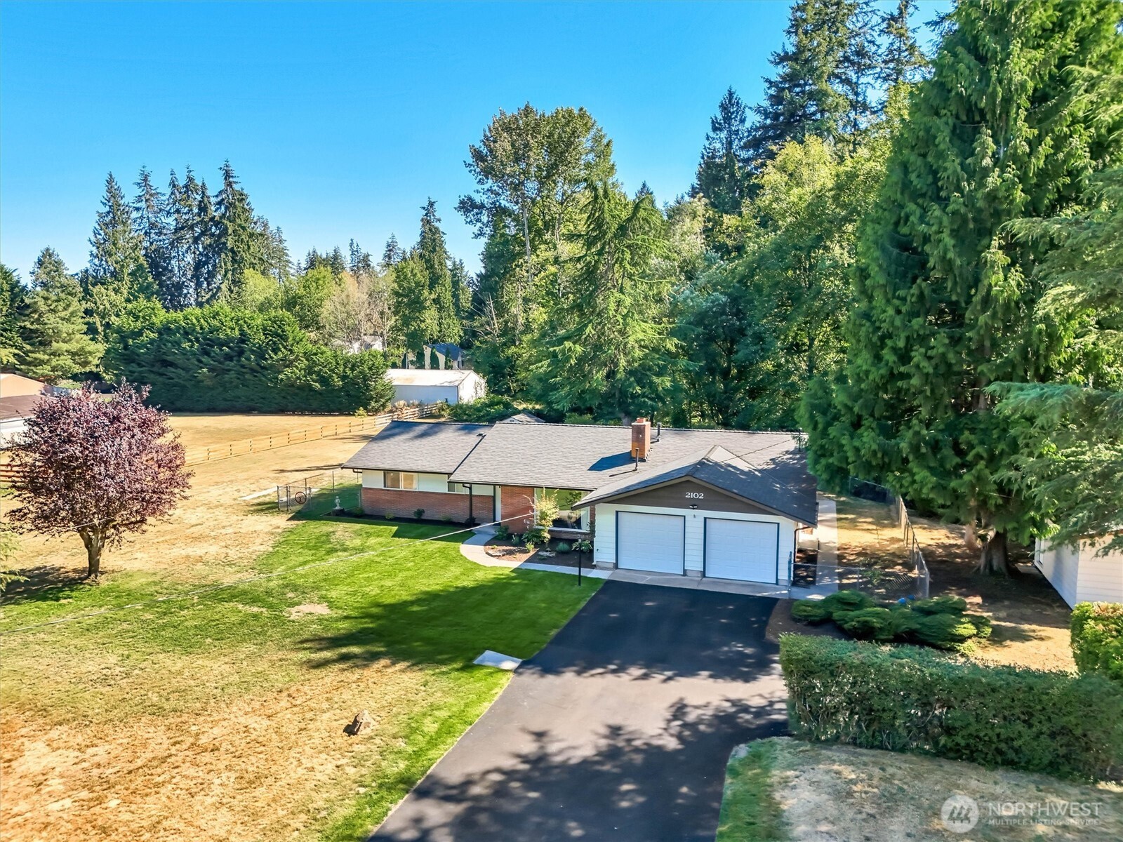 2102 Vine Road Property Photo 31