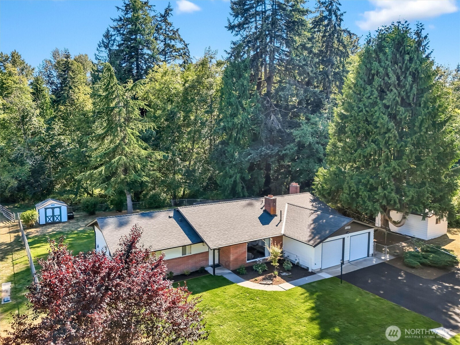 2102 Vine Road Property Photo 33