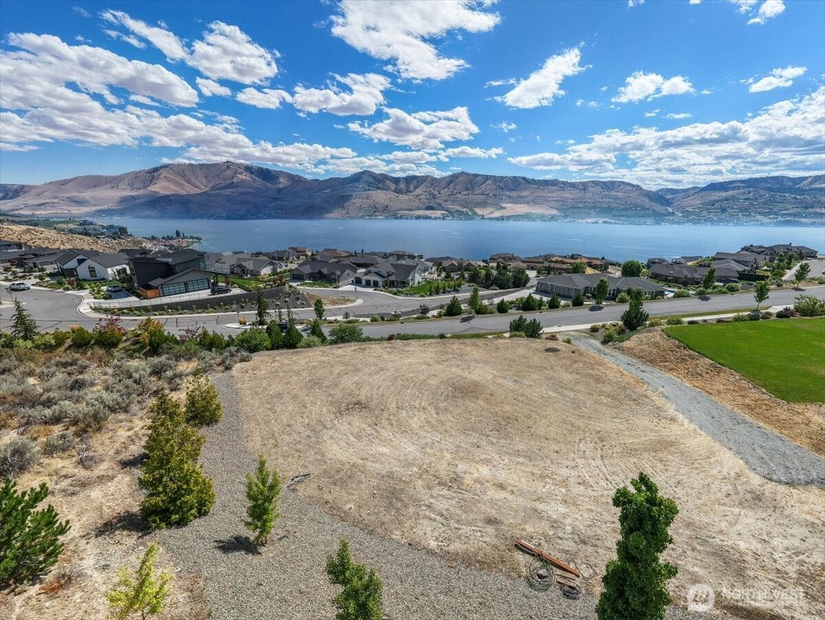 38 Madrona Lane Property Photo 14