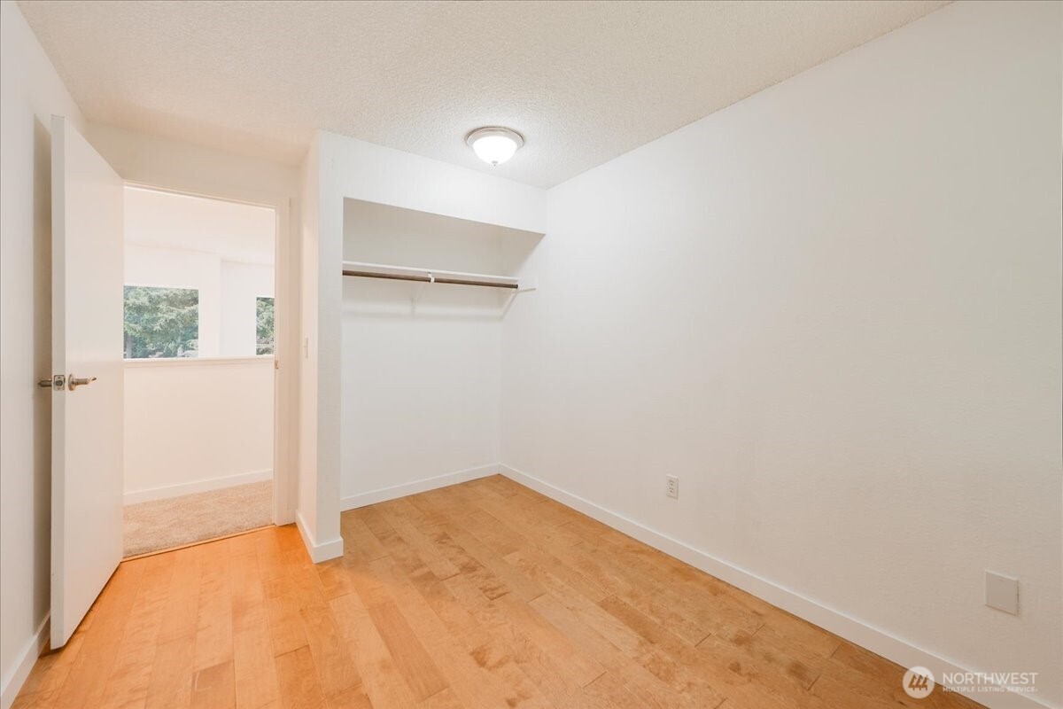 5905 147th Street Property Photo 20