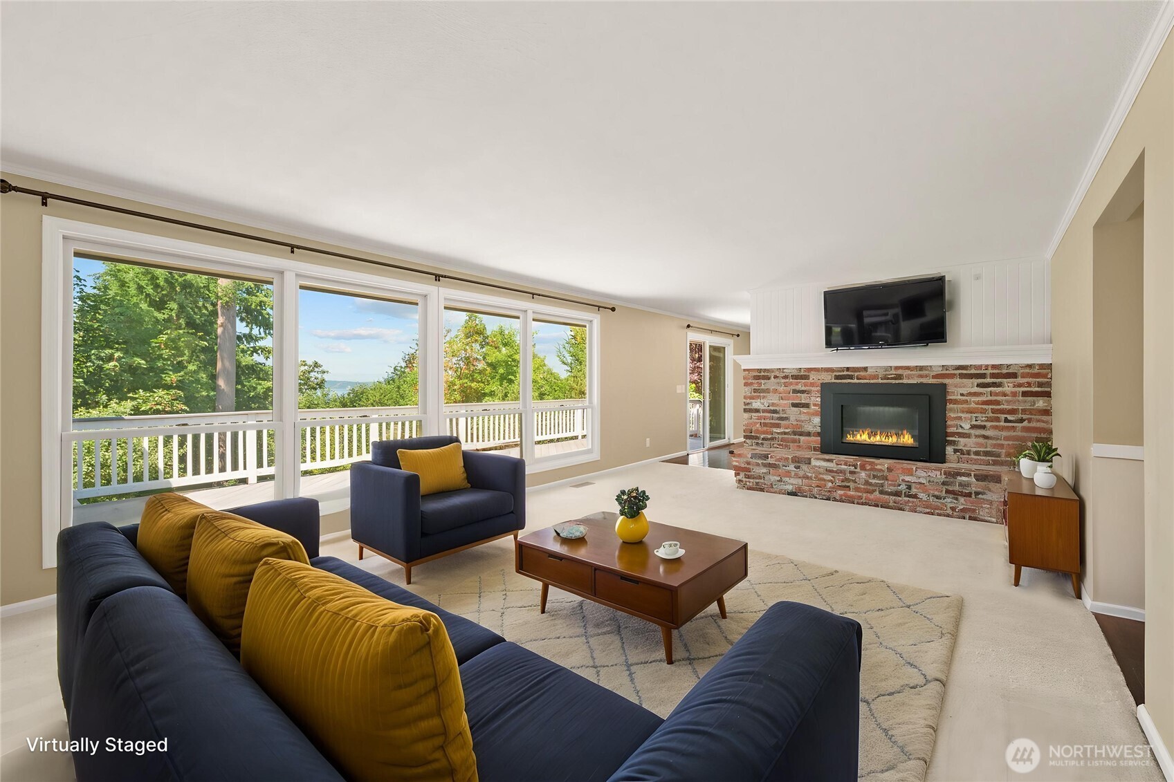29311 7th Place Property Photo 11