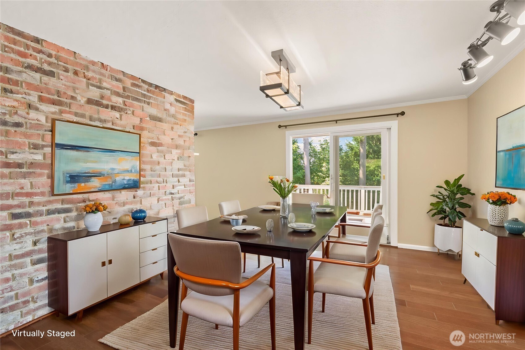 29311 7th Place Property Photo 13