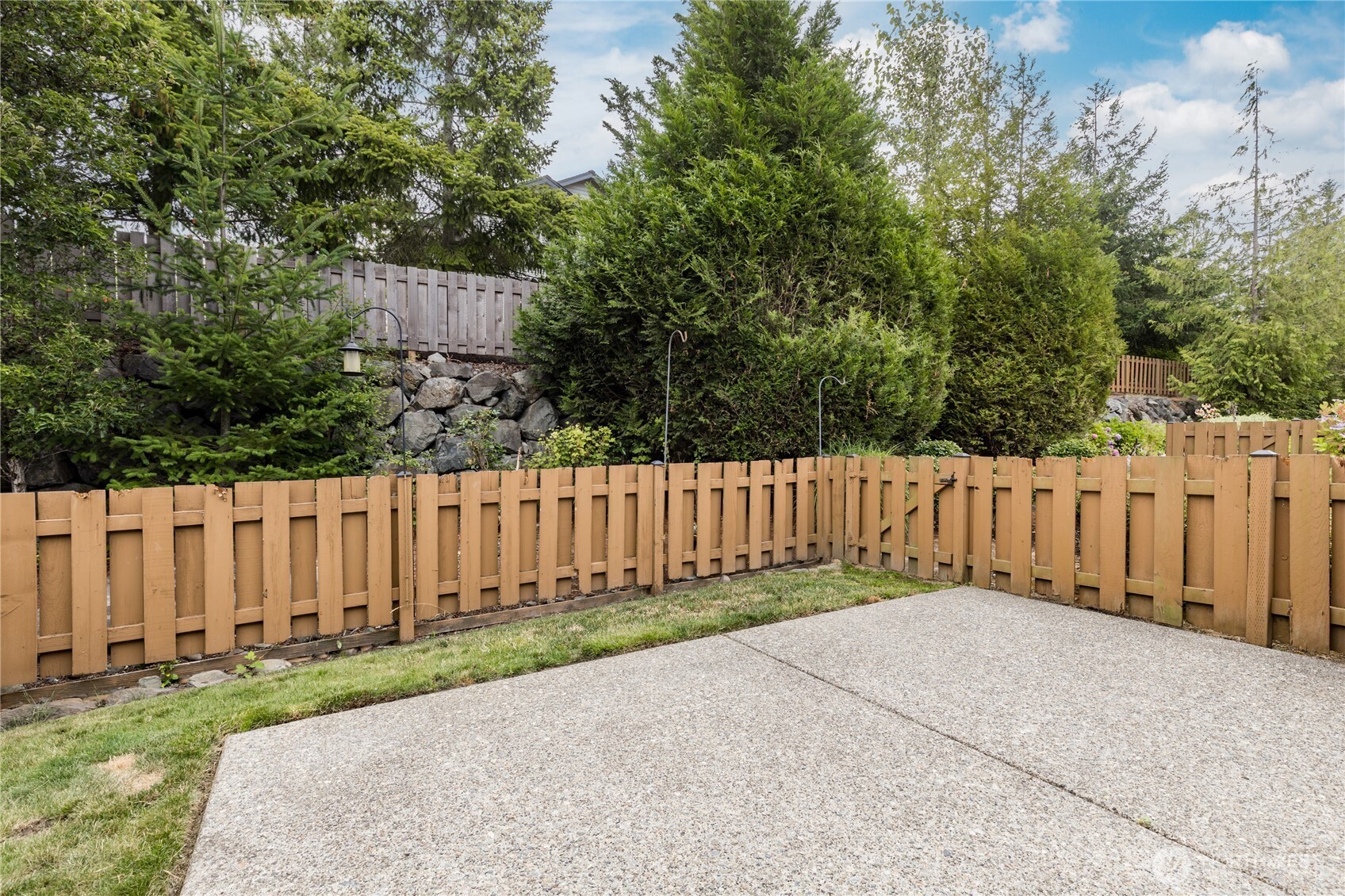 7114 James Place Property Photo 24