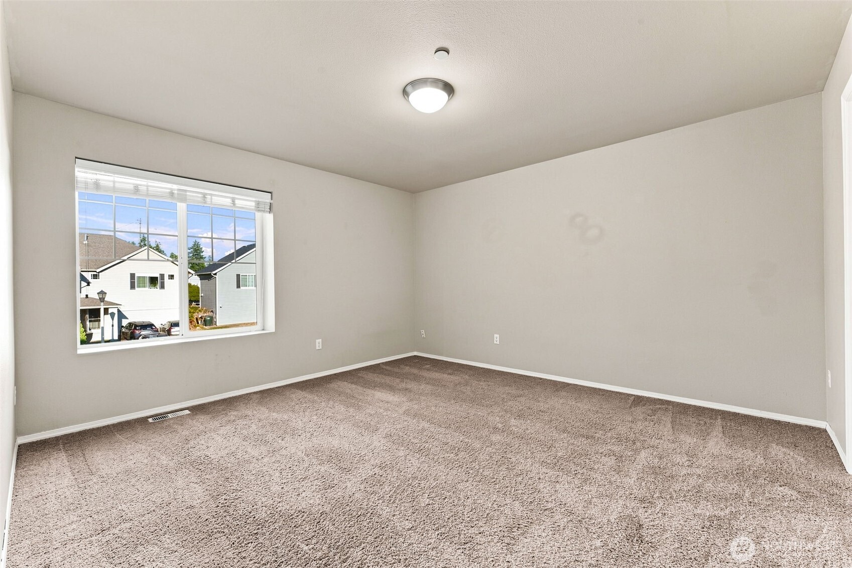 1933 Chaffee Avenue Property Photo 18