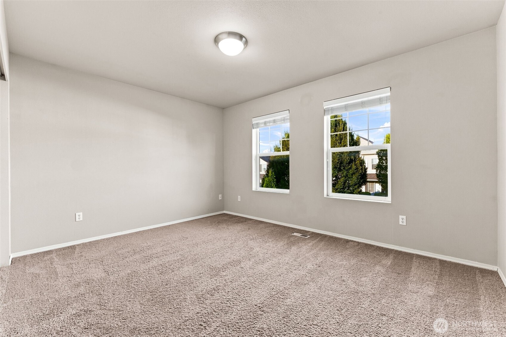 1933 Chaffee Avenue Property Photo 19