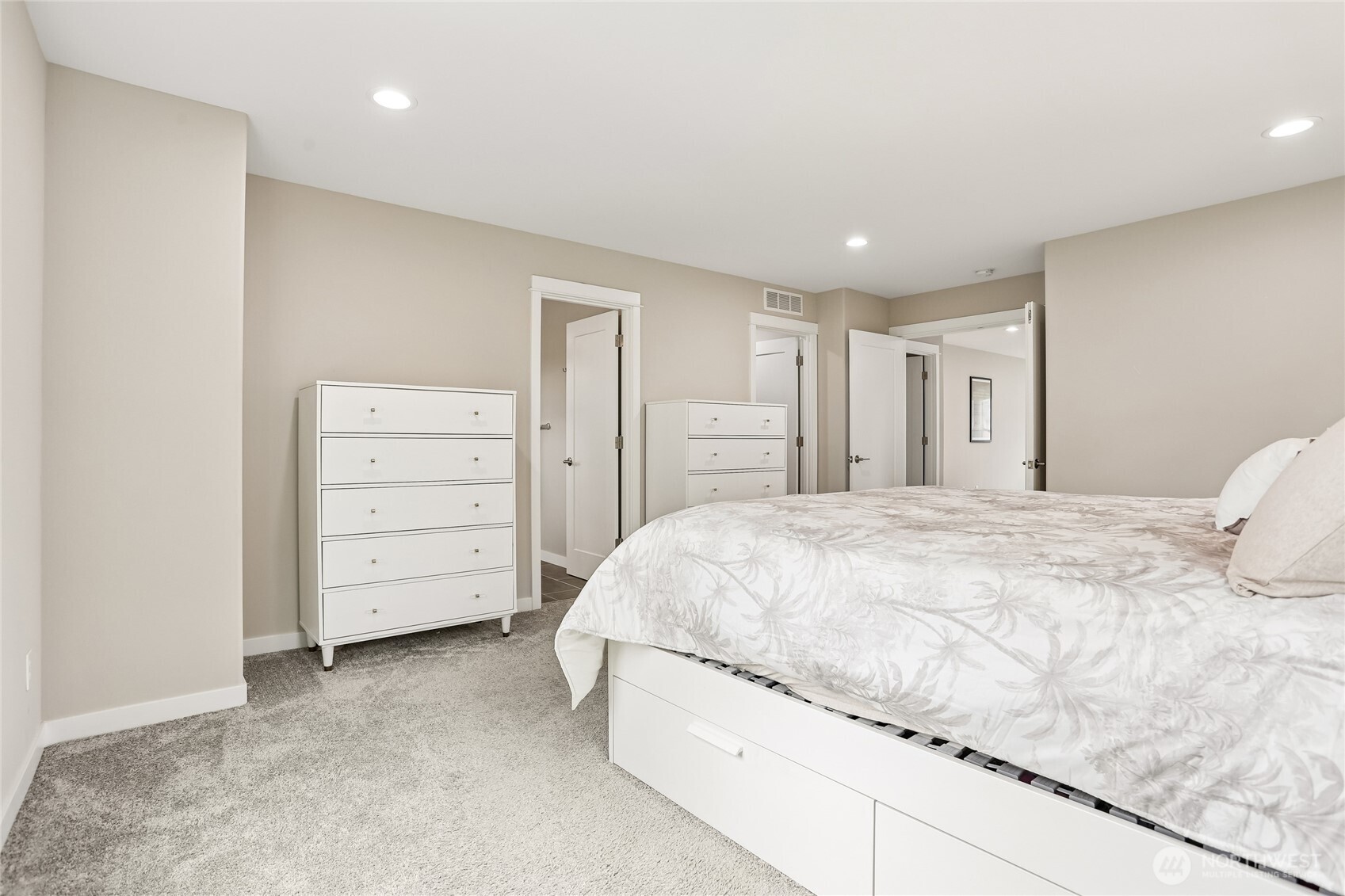 4314 137th Place Property Photo 10