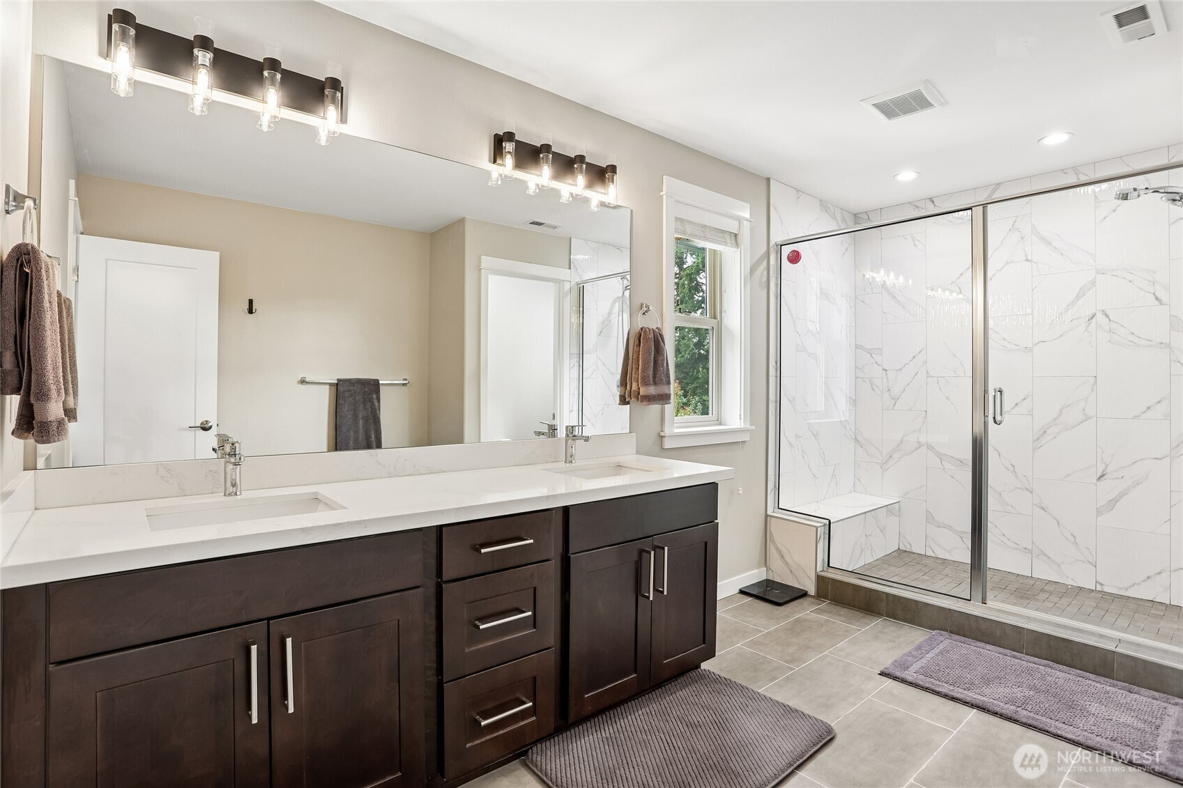 4314 137th Place Property Photo 12