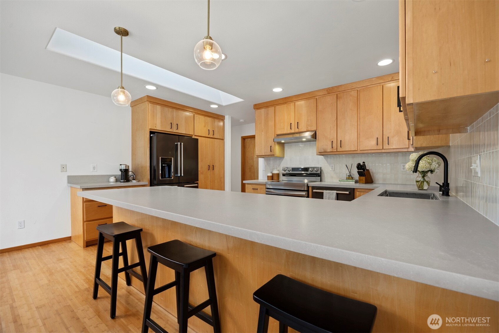 1188 Dewey Lane Property Photo 11