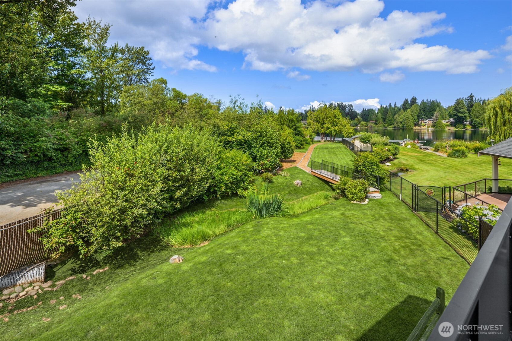 16226 E Shore Drive B Property Photo 6