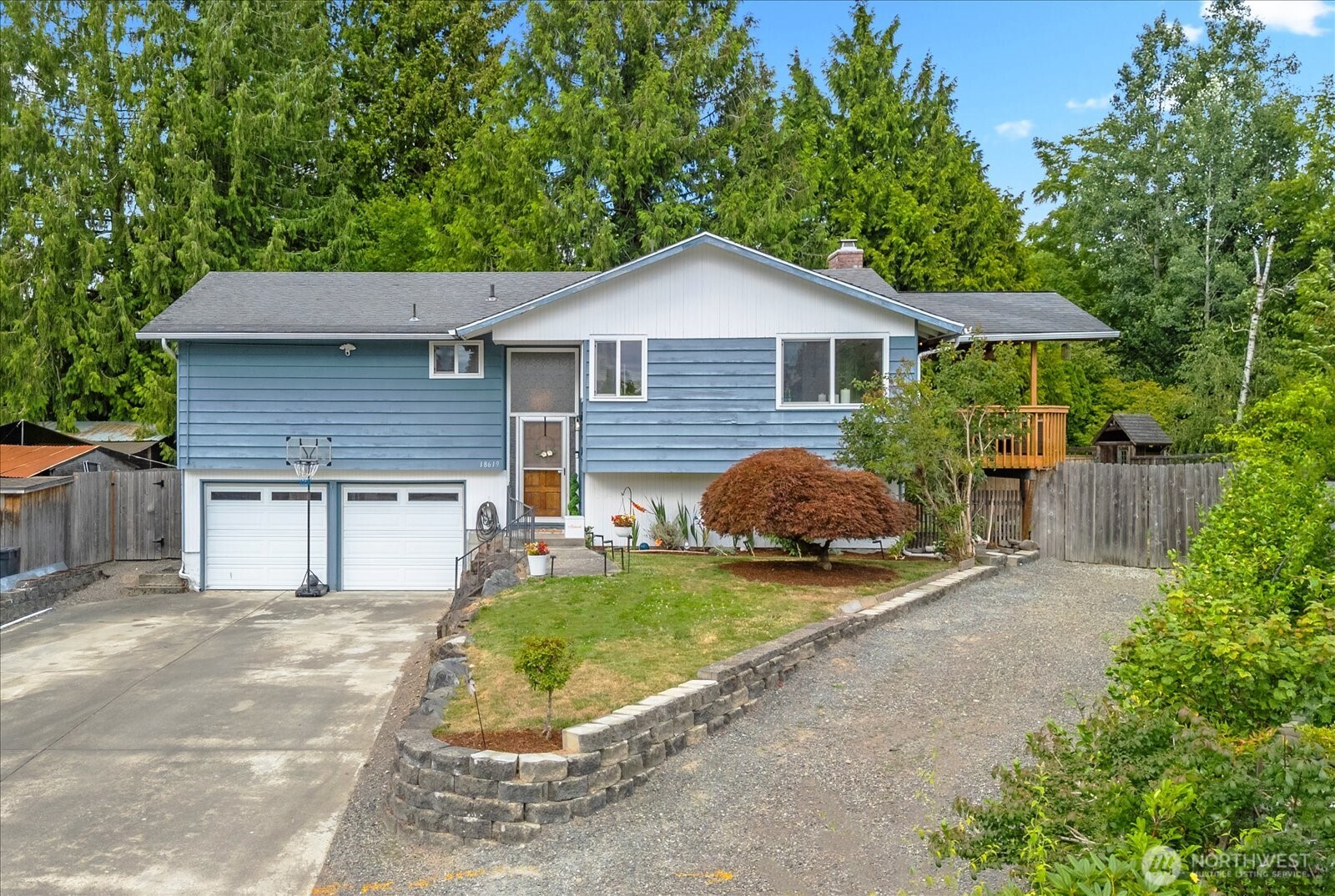 18619 42nd Place Property Photo 1