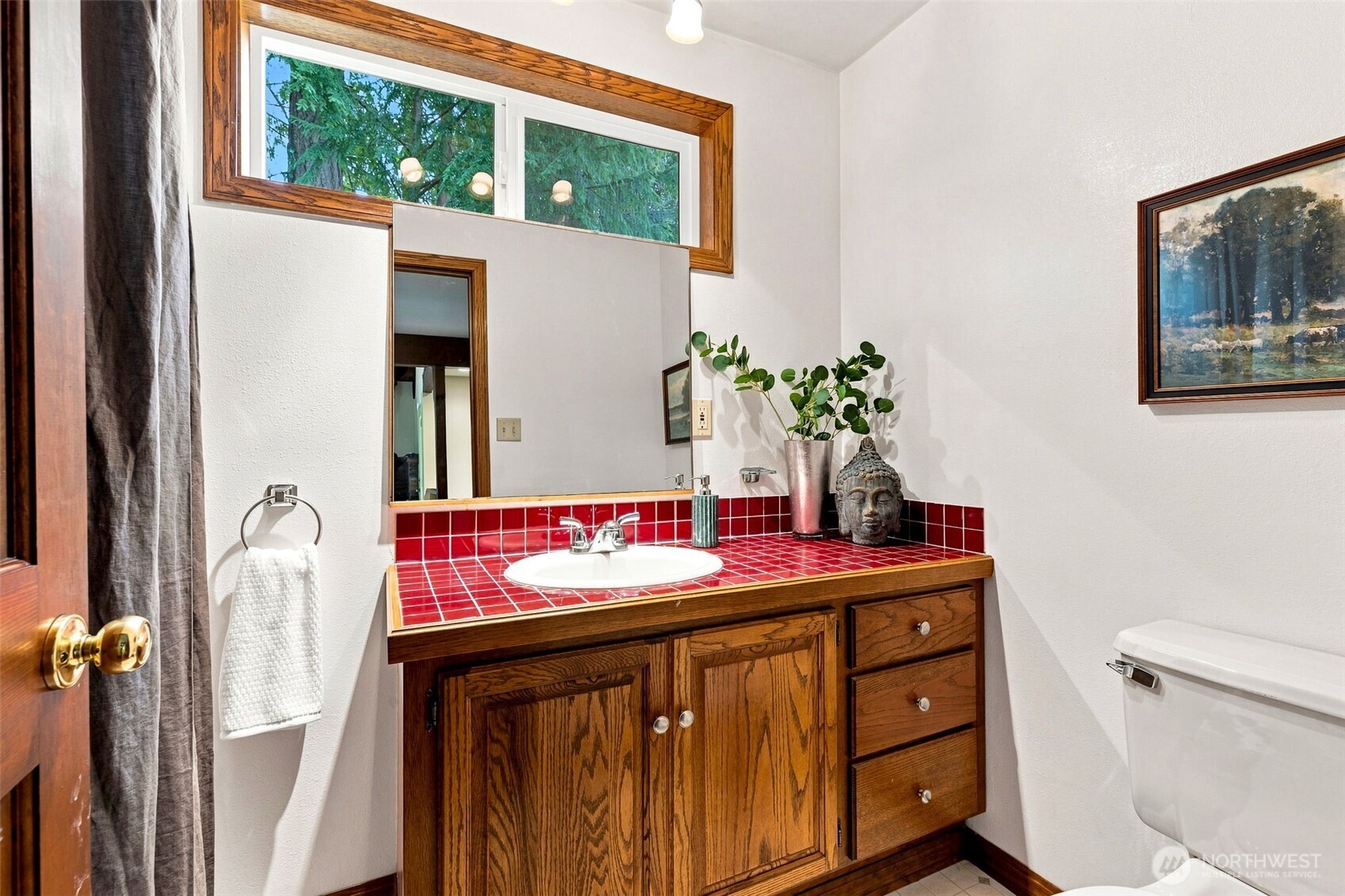 2435 Crestridge Drive Property Photo 15