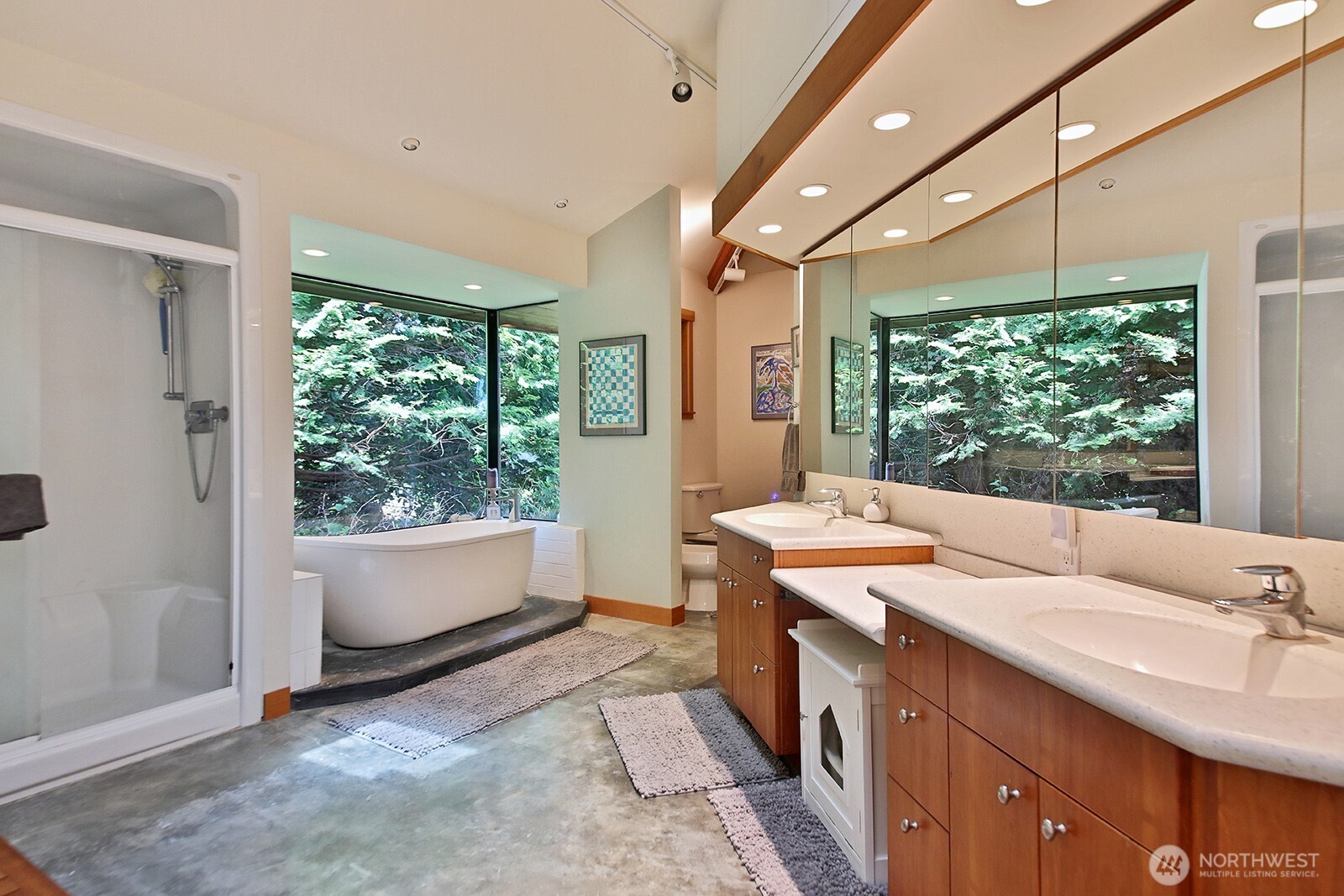 3679 Saratoga Road Property Photo 28
