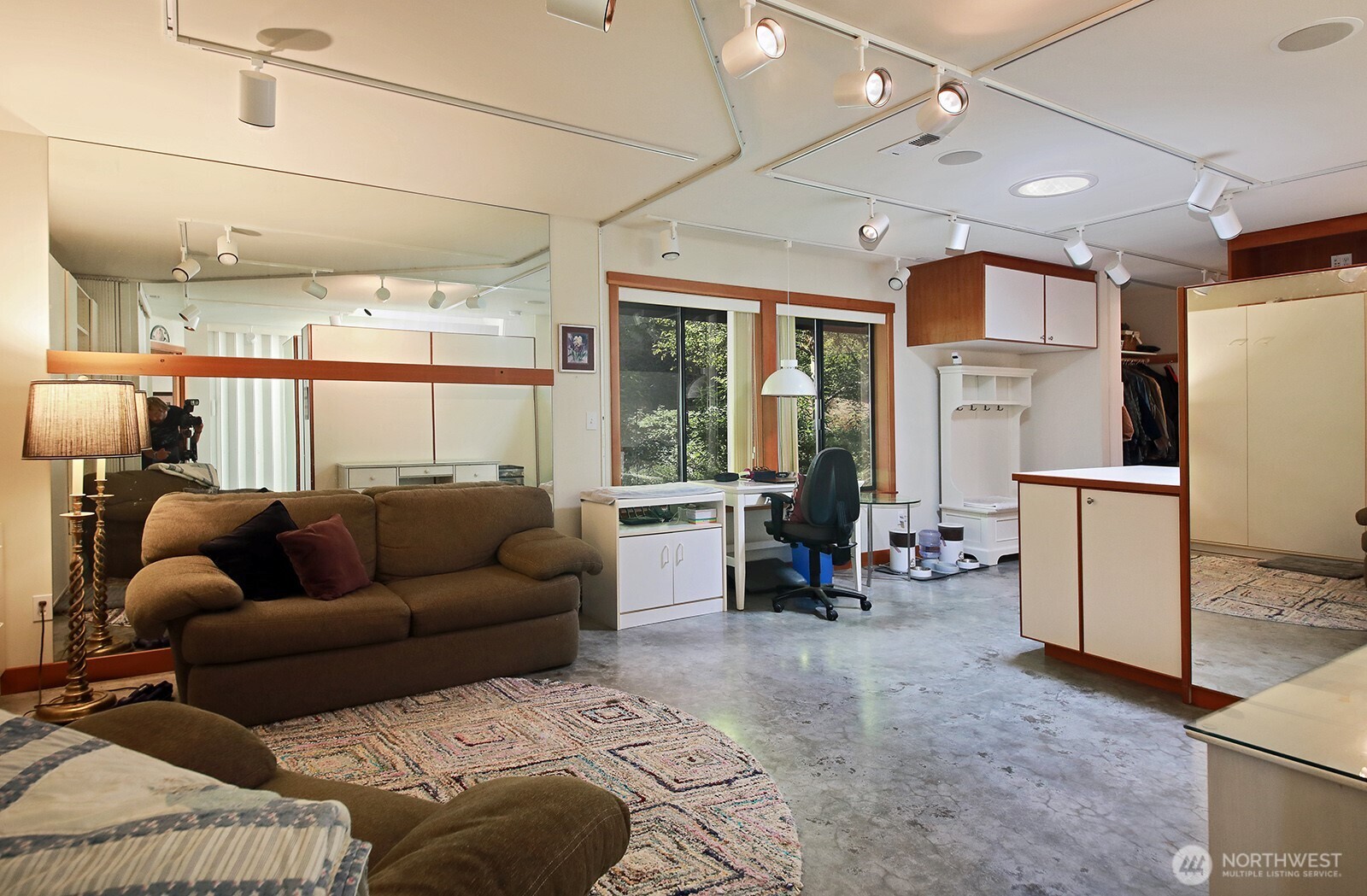 3679 Saratoga Road Property Photo 29