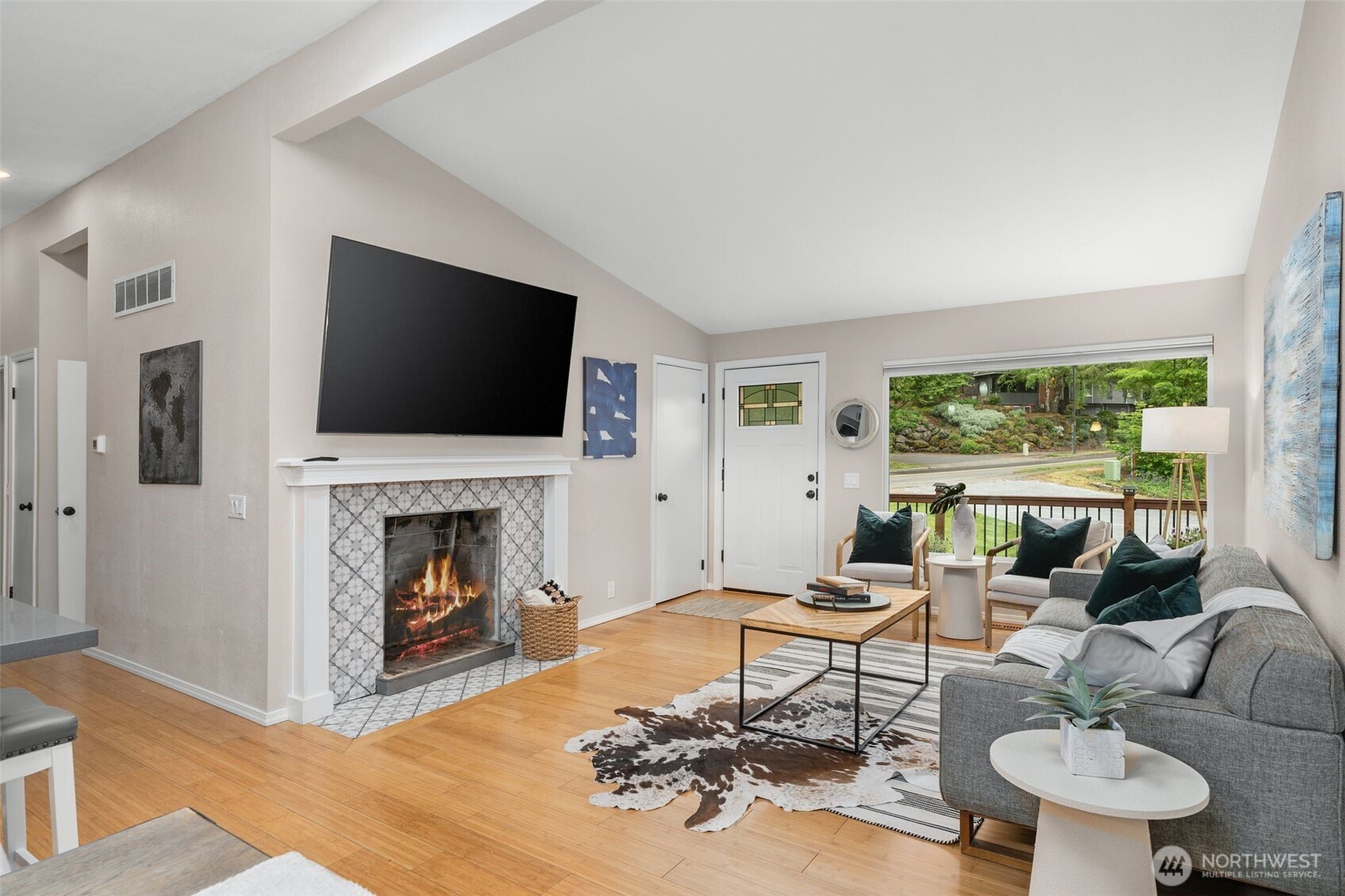 14009 13th Avenue Property Photo 5