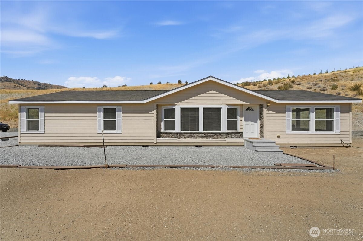 109 Hugo Road Property Photo 15