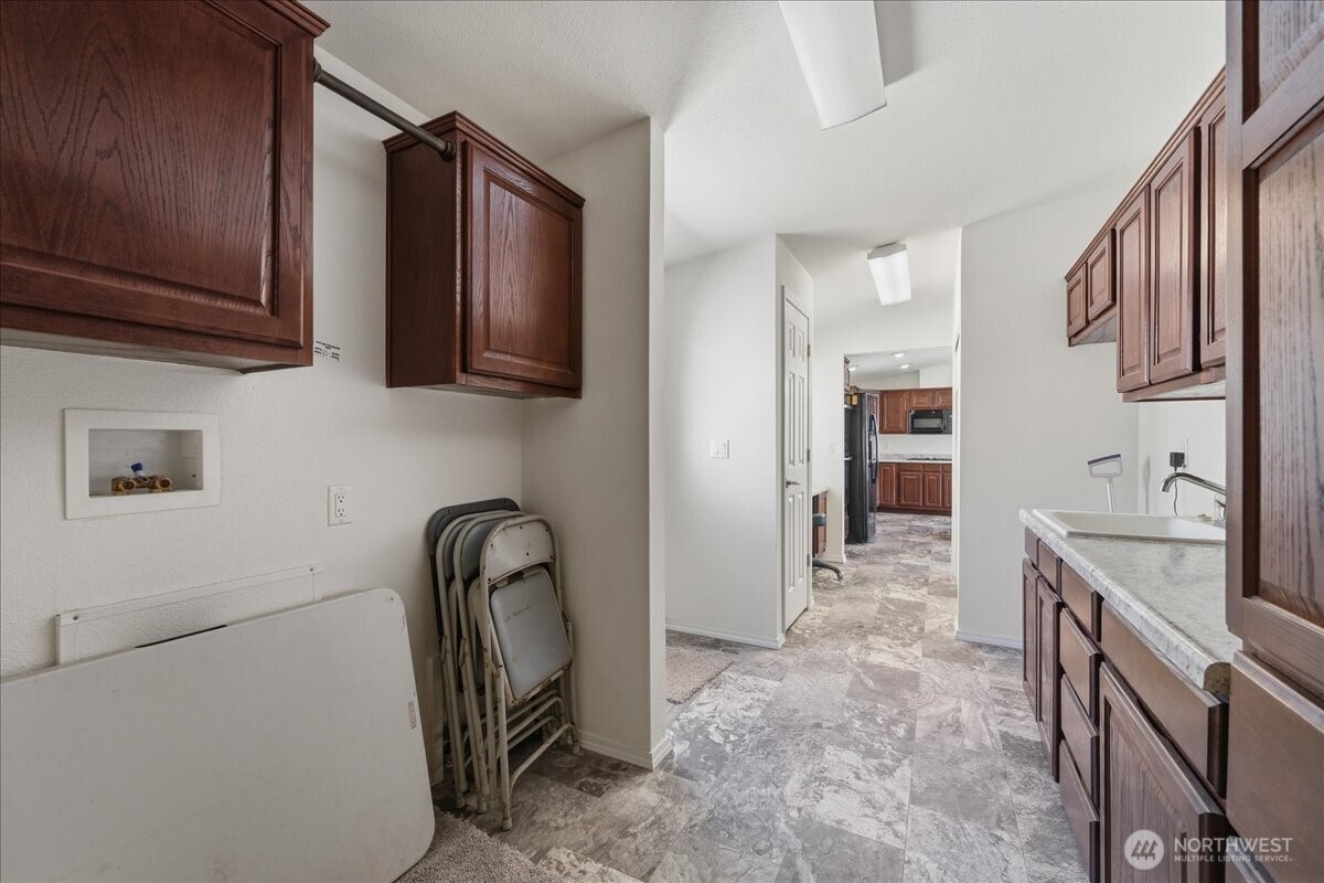 109 Hugo Road Property Photo 31