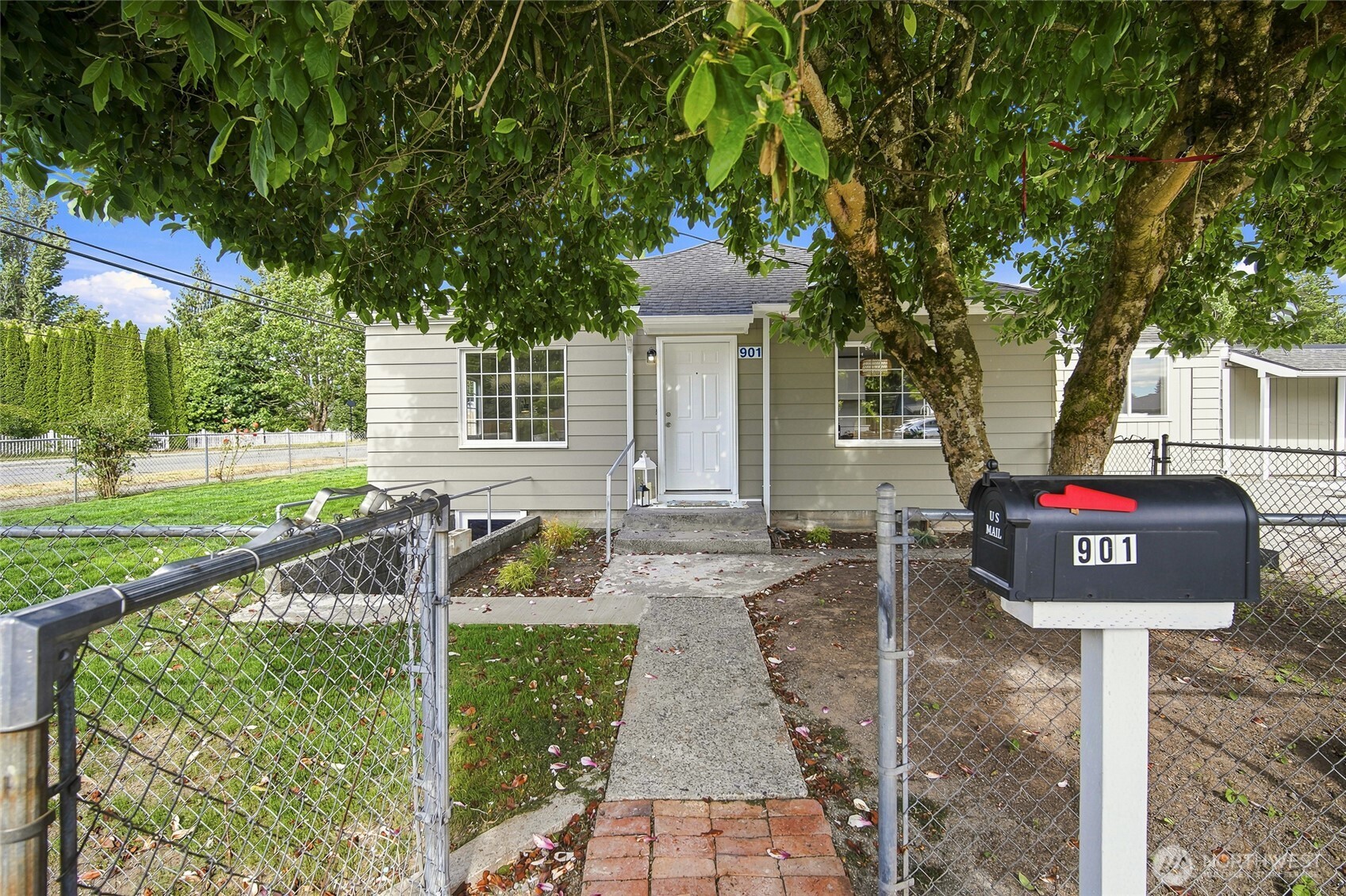 901 11th Street Property Photo 31