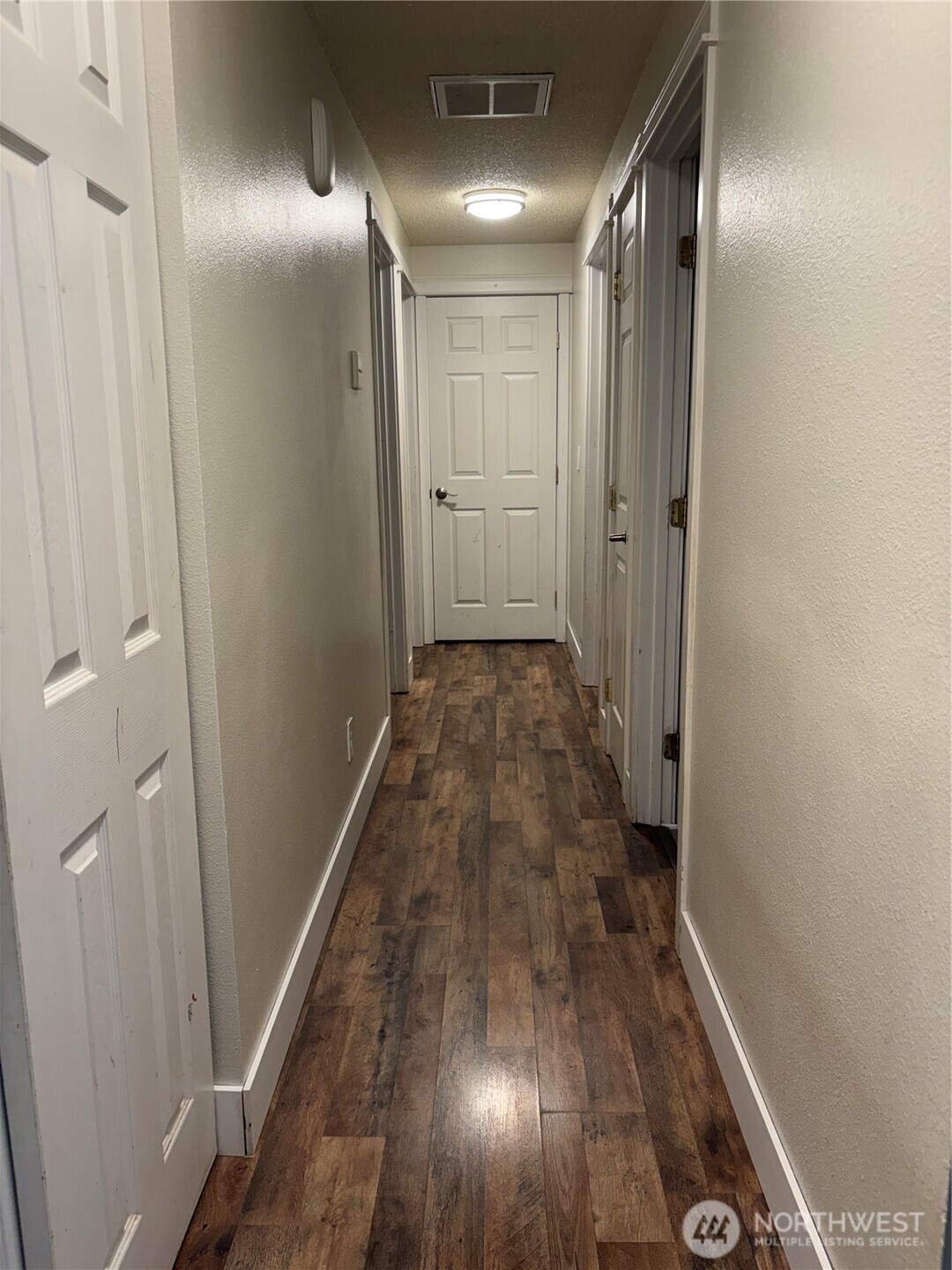 4883 Laura Lane Property Photo 12