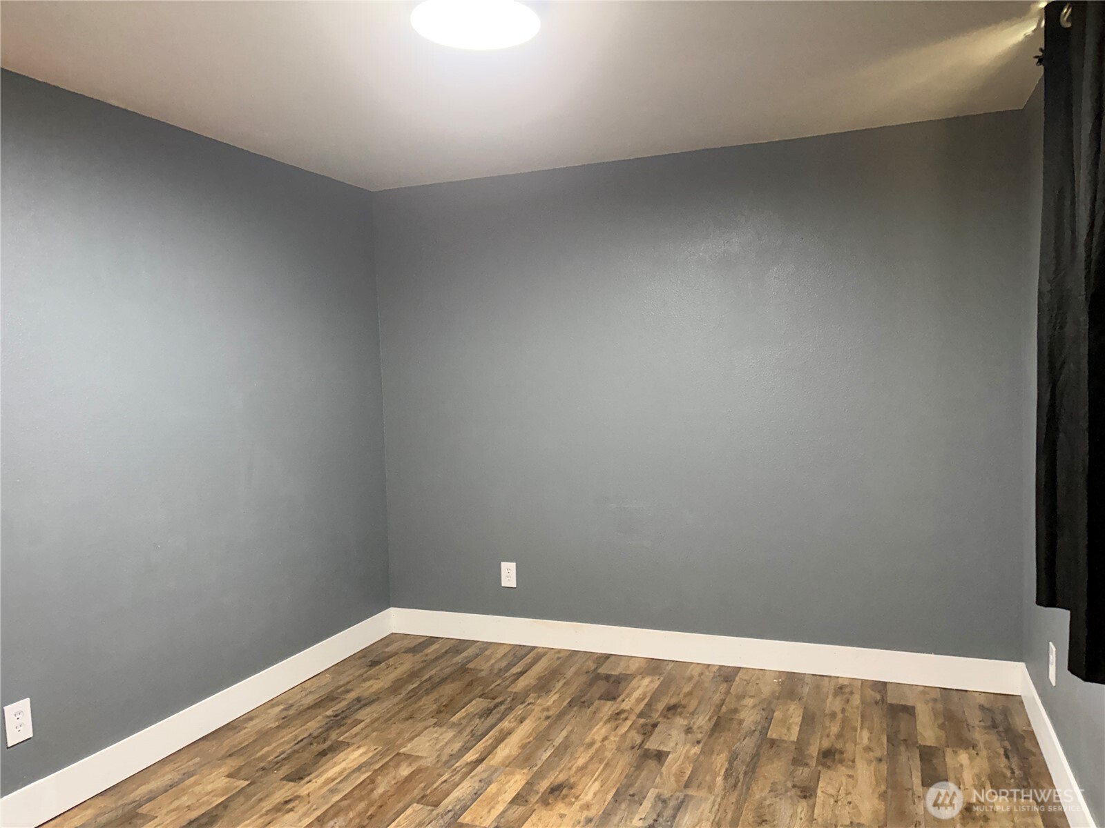 4883 Laura Lane Property Photo 17