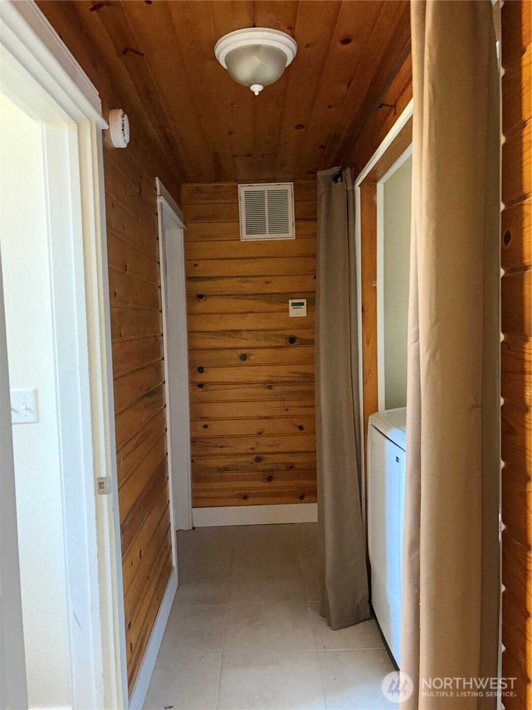 4883 Laura Lane Property Photo 21
