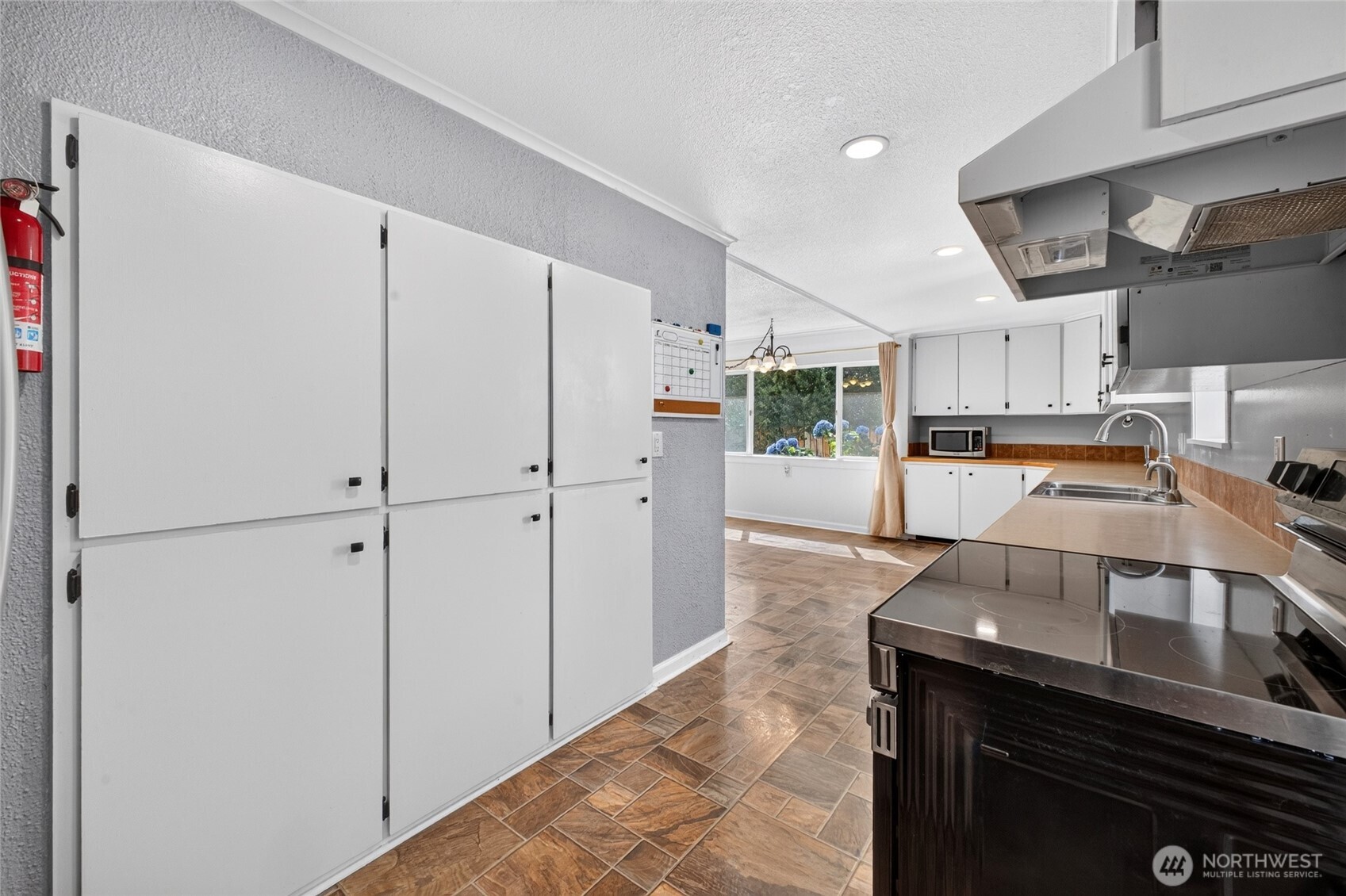 4605 6th Avenue Property Photo 11