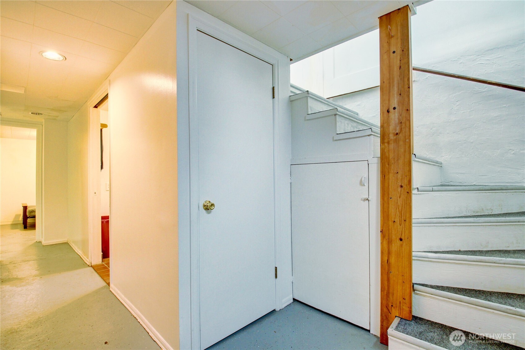 1135 E Orange Avenue Property Photo 17