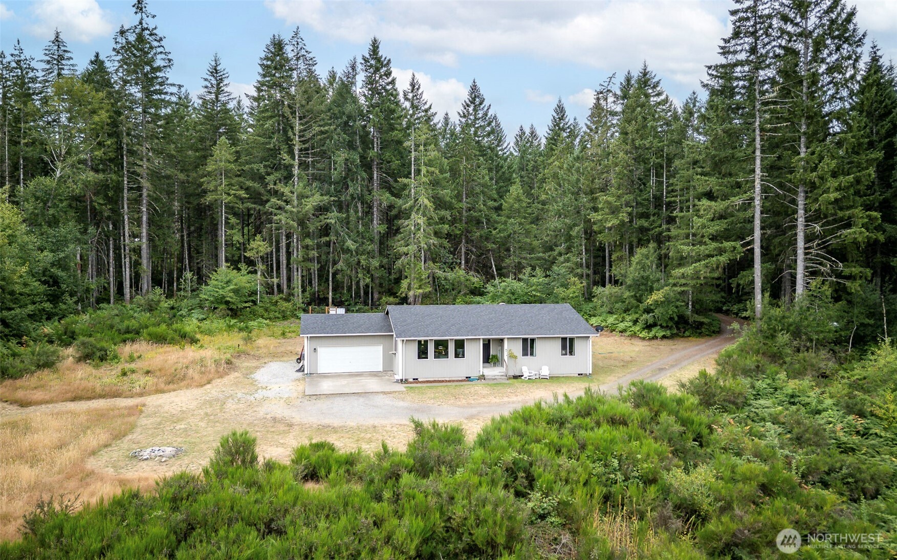 1481 Ne Hurd Road Property Photo 2