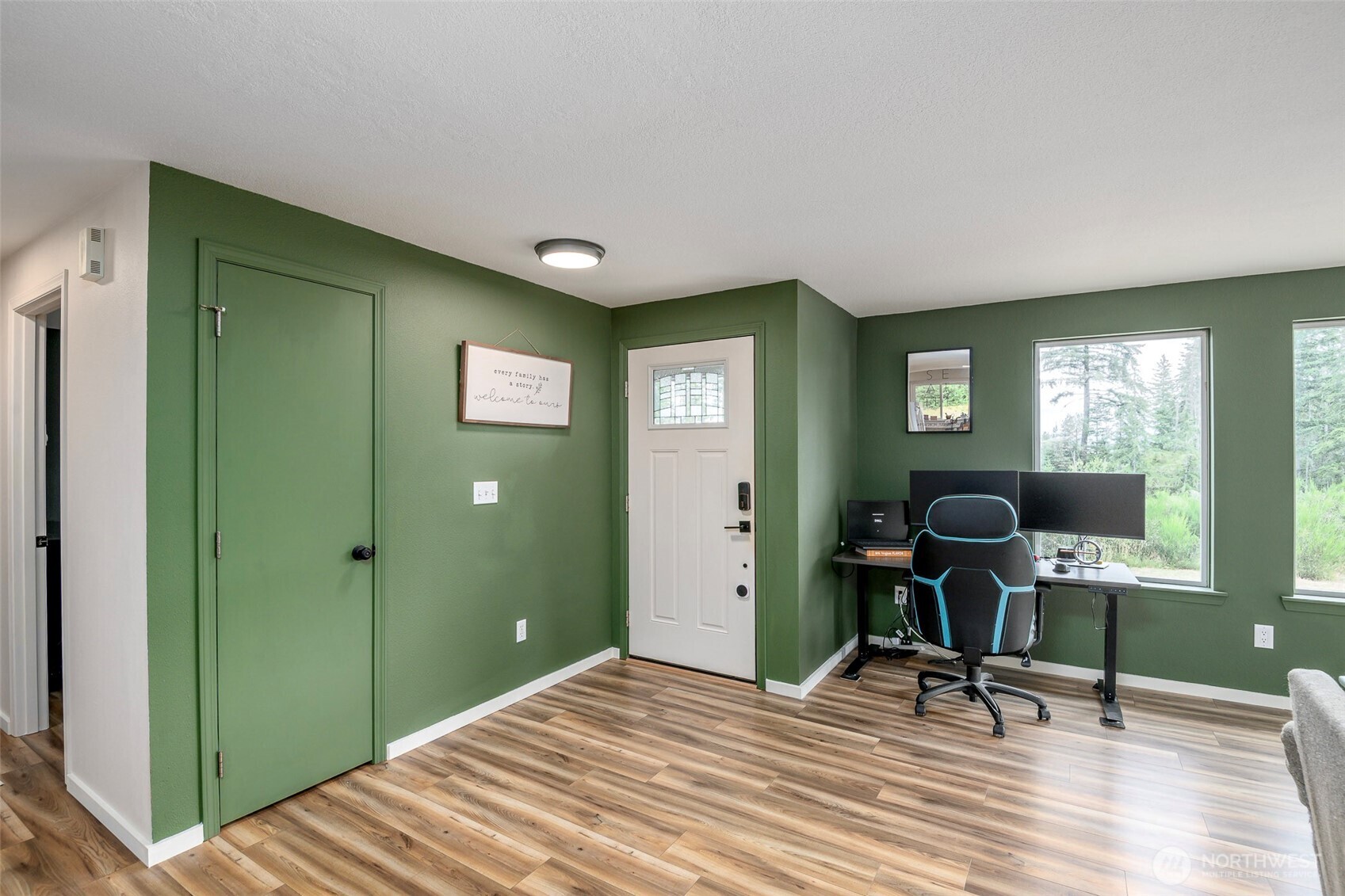 1481 Ne Hurd Road Property Photo 4