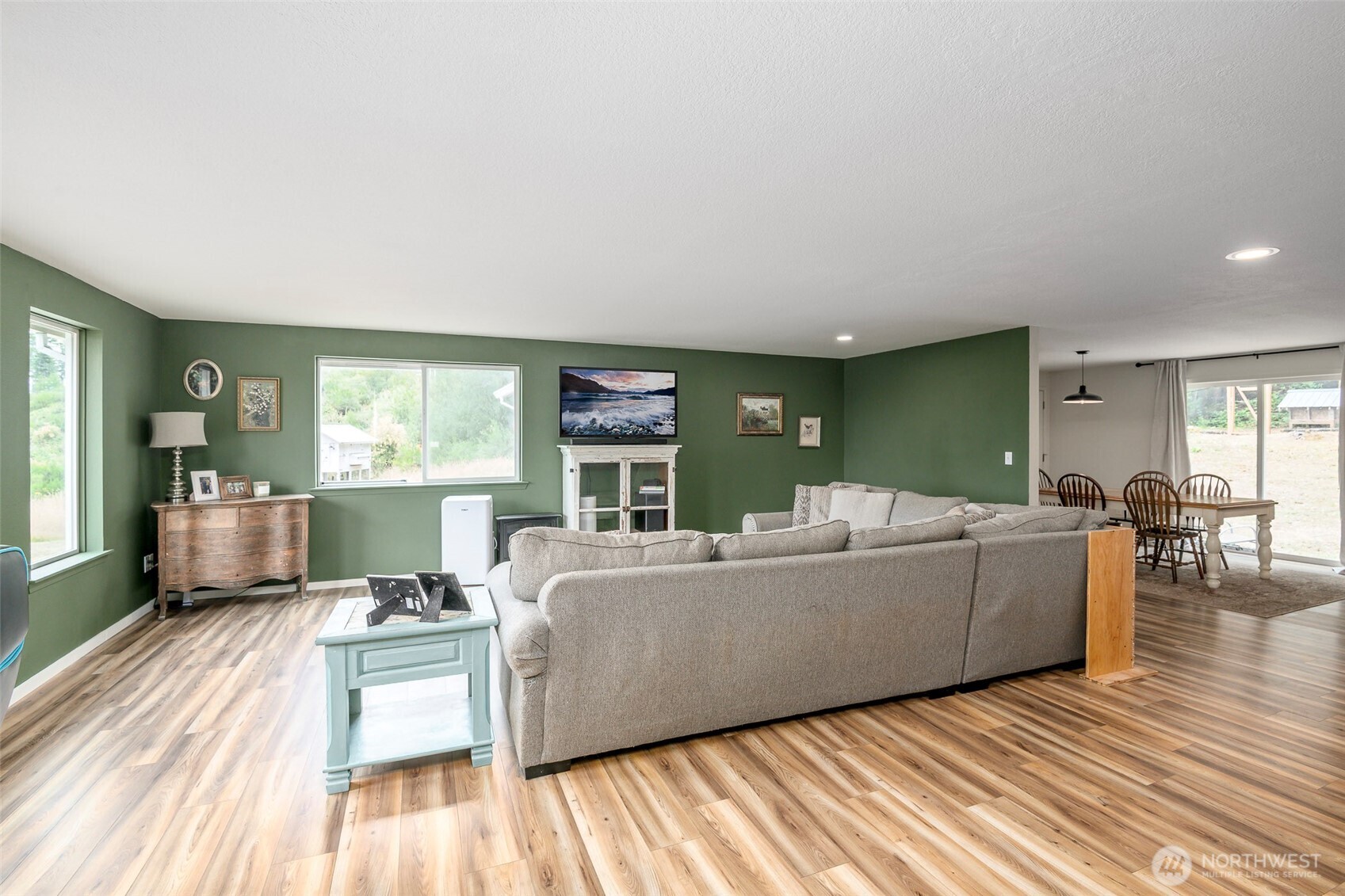 1481 Ne Hurd Road Property Photo 8